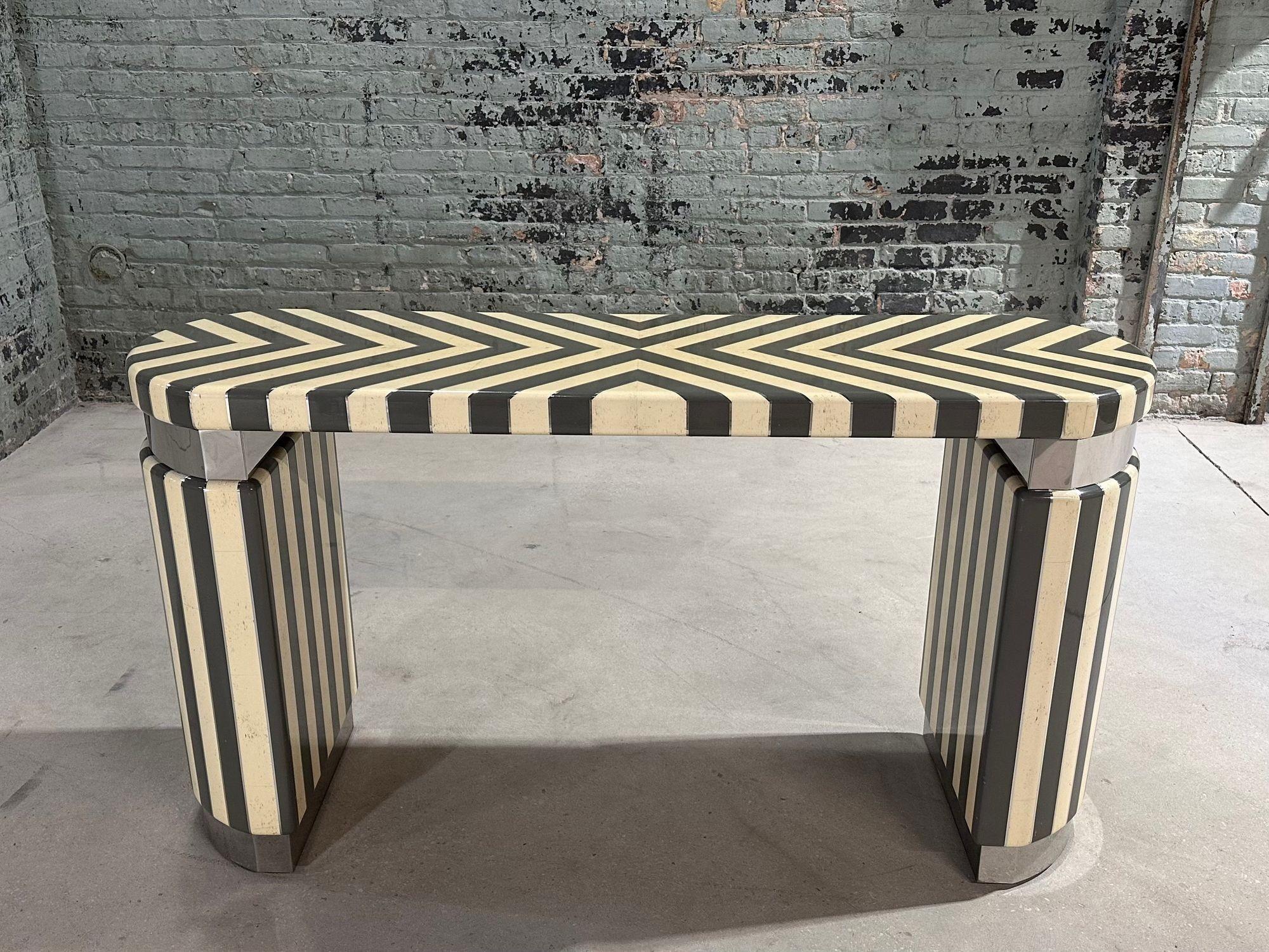 Ron Seff Grafische Konsole aus Knochen mit Mosaik, 1970 im Angebot 2