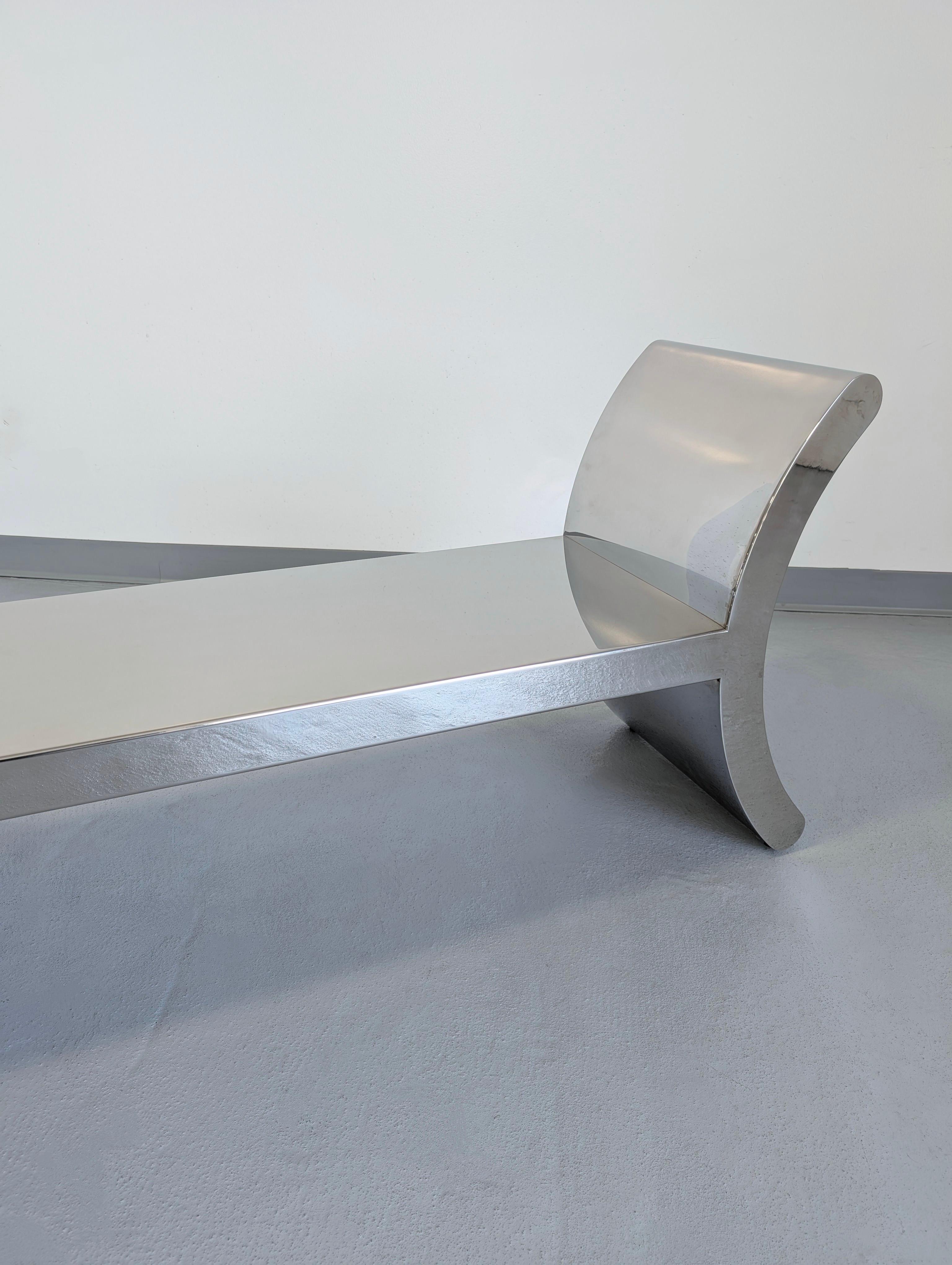 Panchina Ron Seff in acciaio inox lucidato Ramses in vendita 1