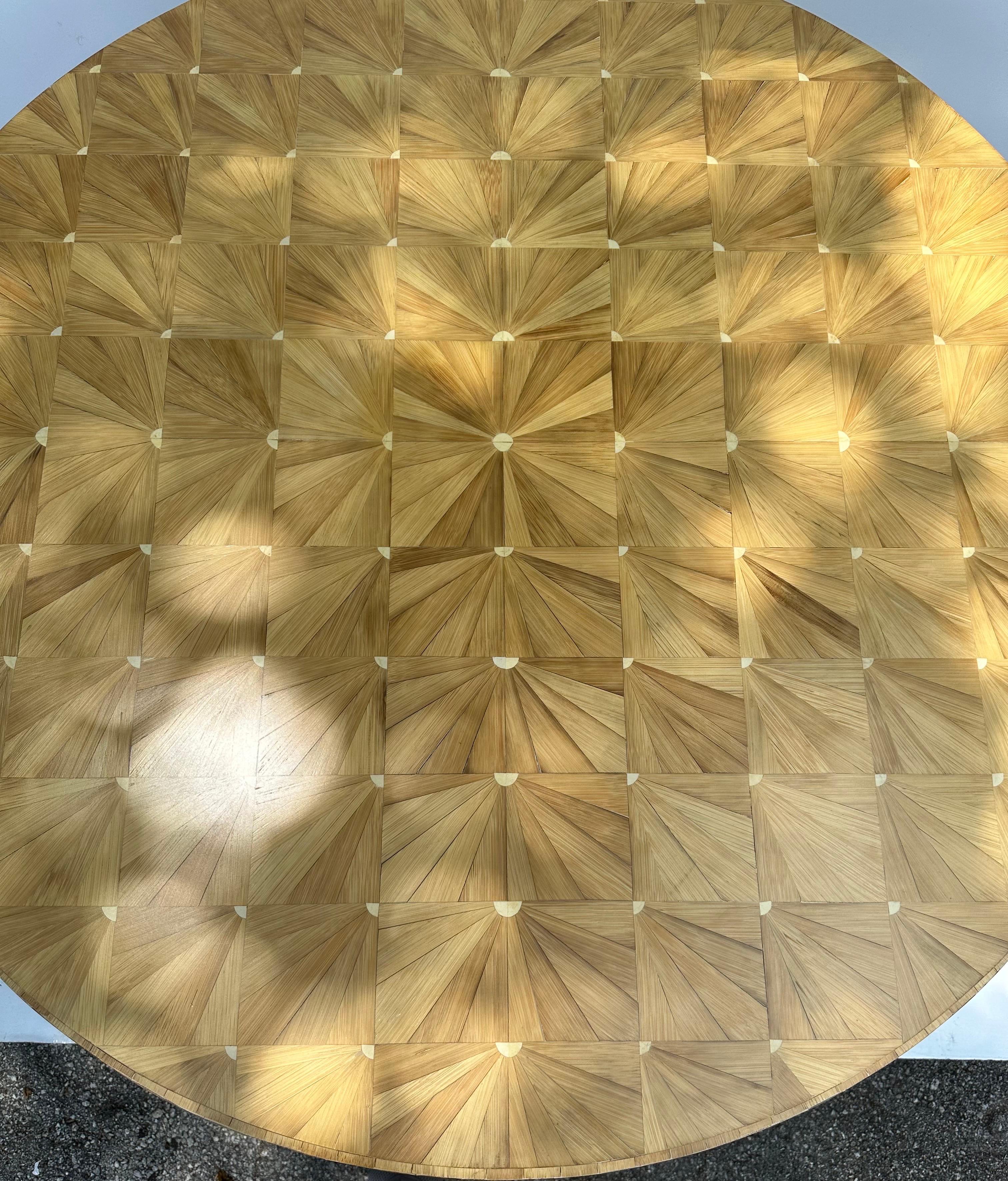 Ron Seff Raffia Marquetery dining room table  In Good Condition For Sale In Miami, FL