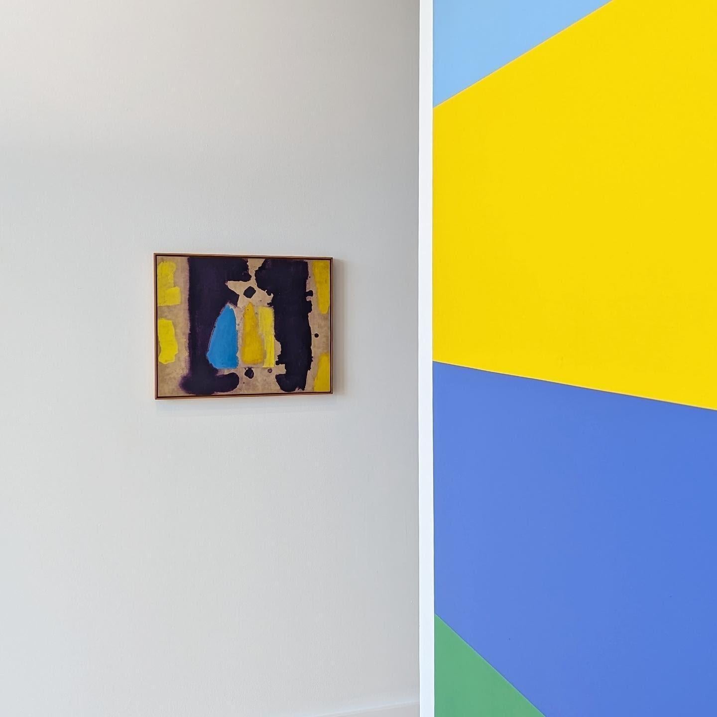 Ron Stonier (1933-2001) fue un dedicado artista de Vancouver célebre por su exploración de la pintura abstracta, influido por sus mentores Gordon Smith y Jack Shadbolt, así como por artistas como Frank Auerbach y Joan Mitchell. Su trayectoria