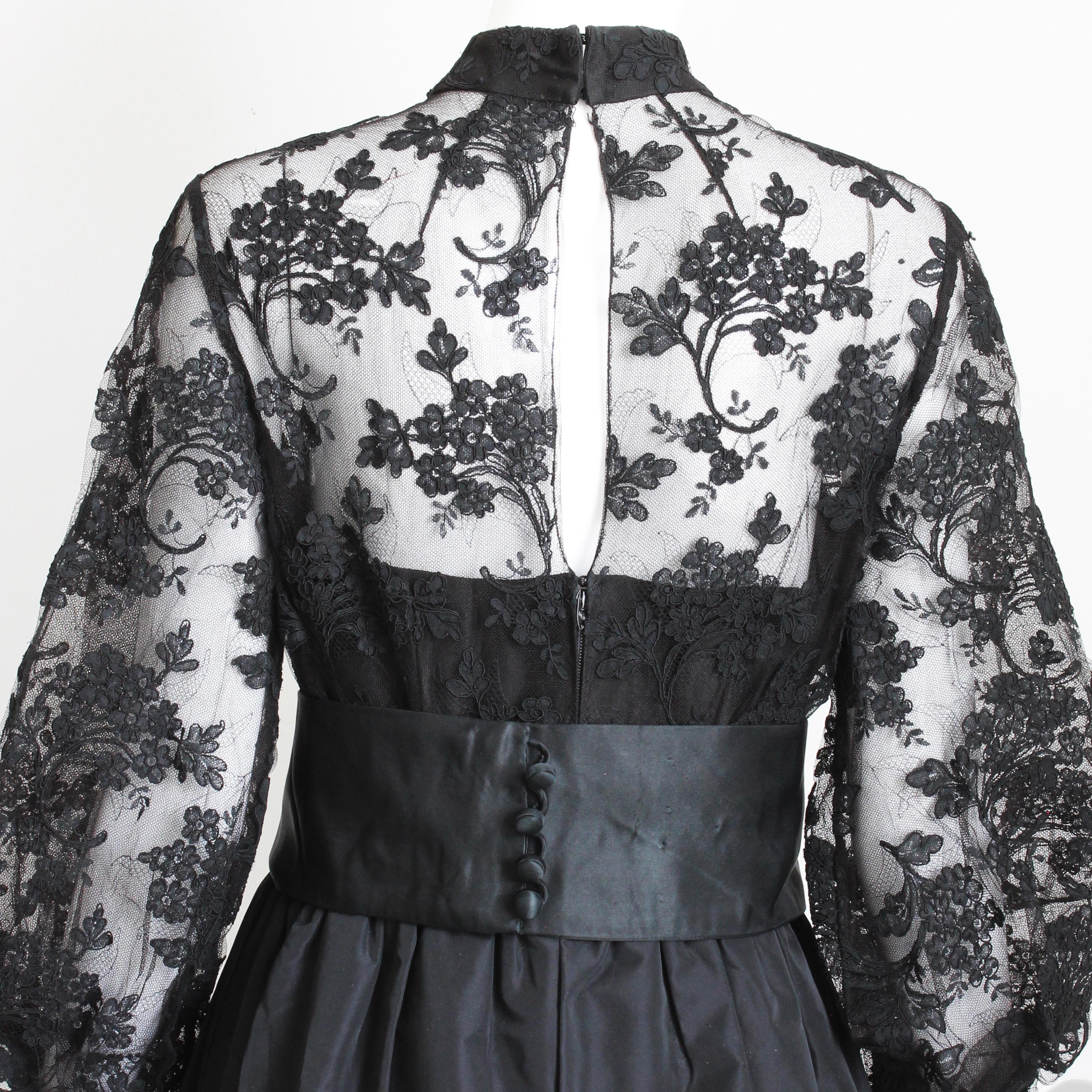 Ronald Amey Evening Gown Robe de soirée en dentelle noire et taffetas de soie Vintage 70s en vente 4