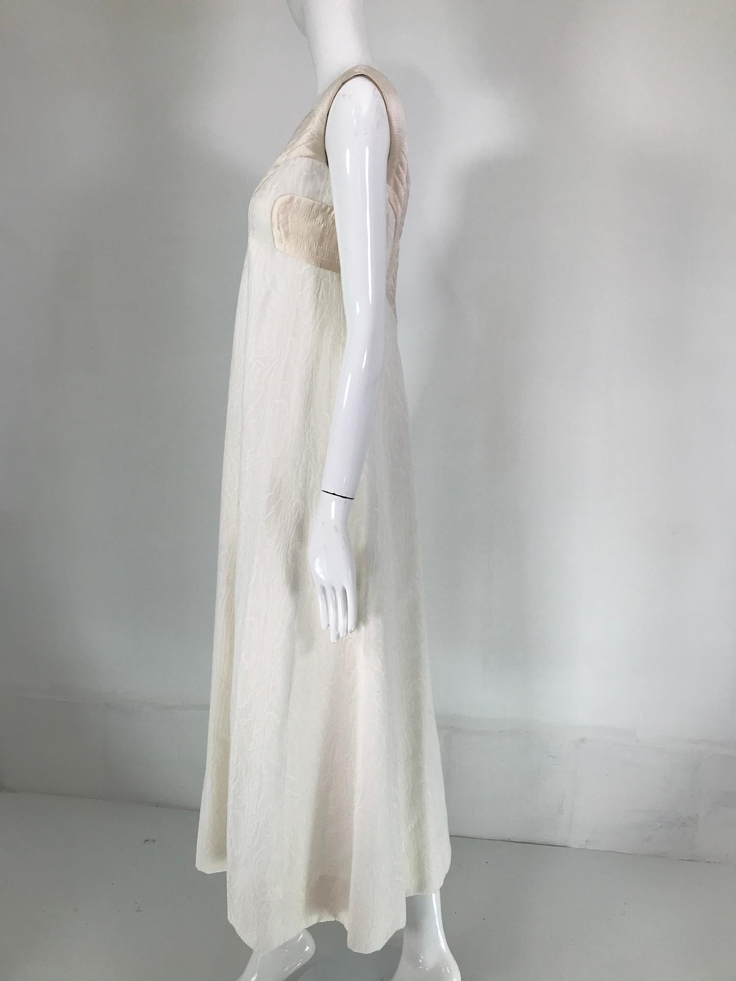 Ronald Amey - Manteau de soirée et robe de soirée rare en velours dévoré et satin, années 1970 en vente 8