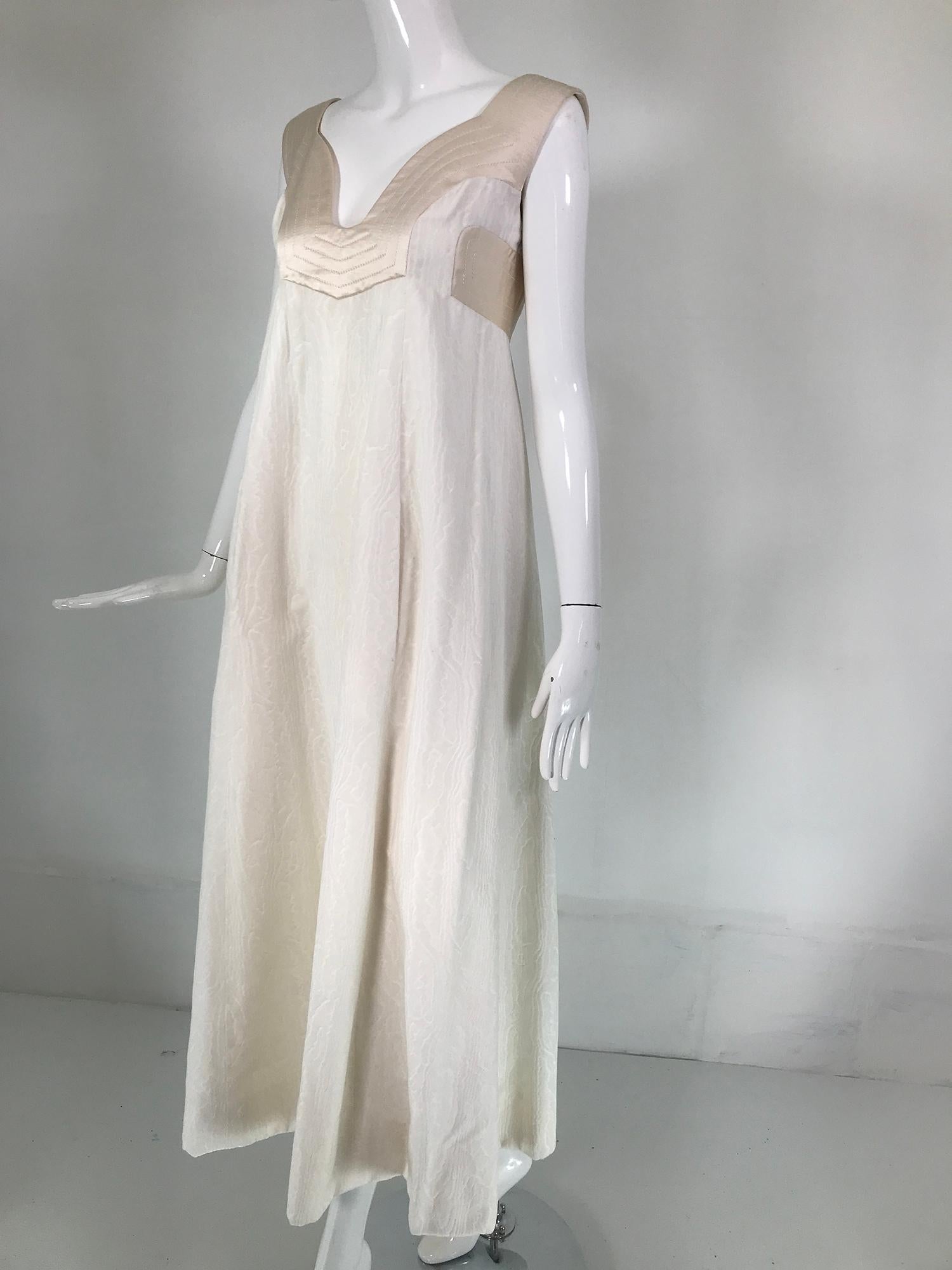Ronald Amey Rare Evening Coat & Evening Dress in Devore Velvet & Satin 1970s For Sale 9