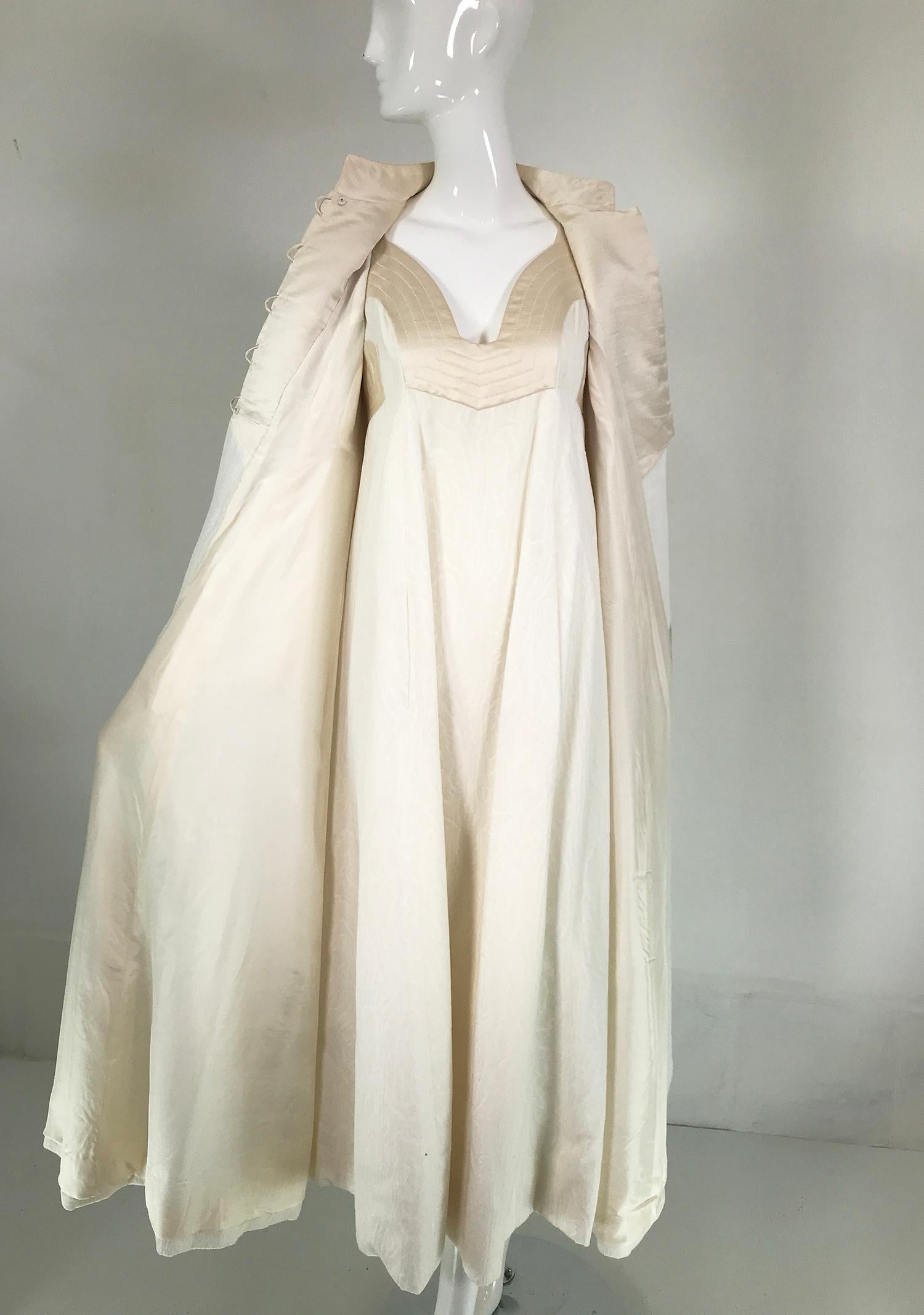 Ronald Amey - Manteau de soirée et robe de soirée rare en velours dévoré et satin, années 1970 en vente 12