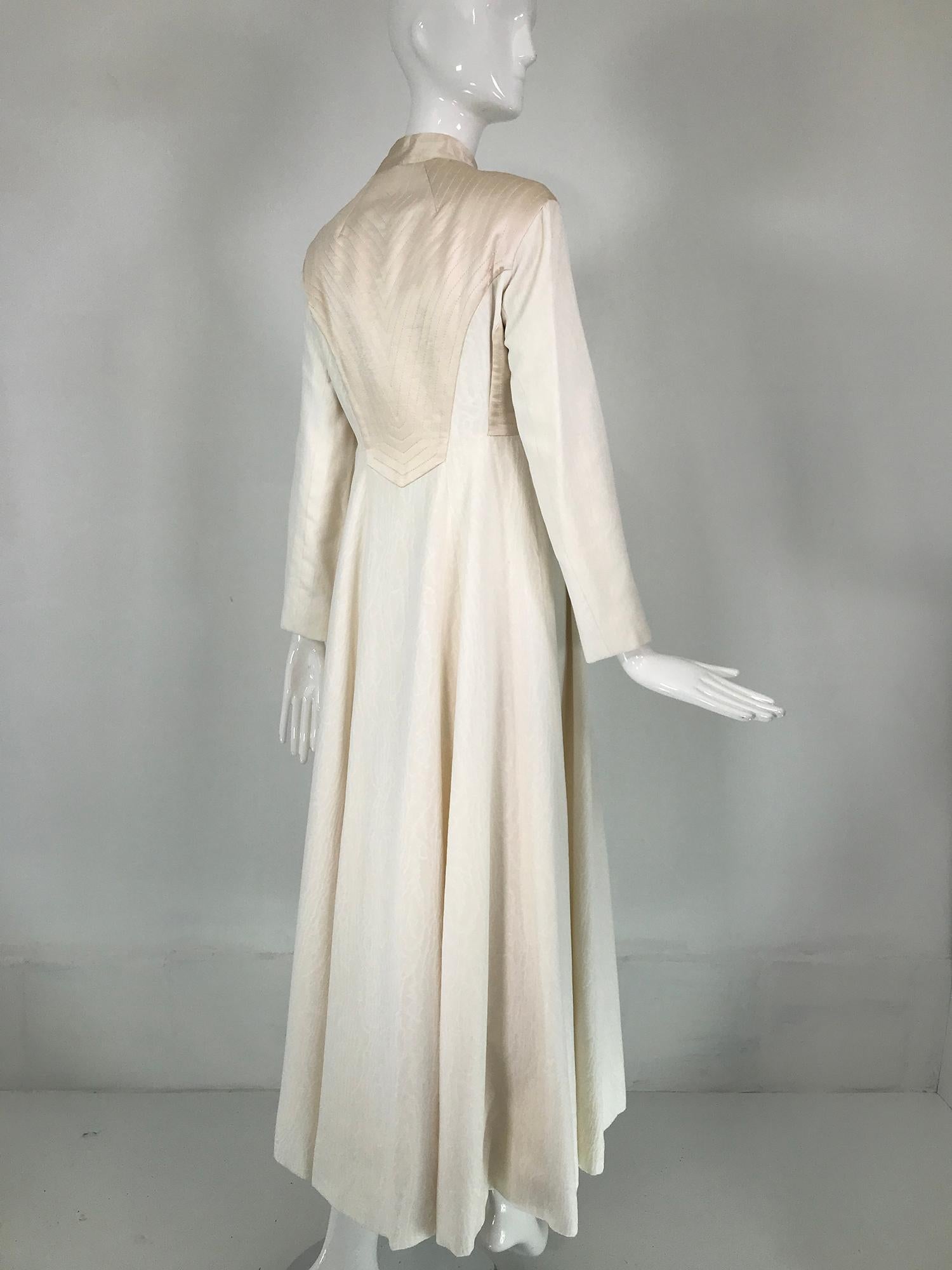 Ronald Amey - Manteau de soirée et robe de soirée rare en velours dévoré et satin, années 1970 en vente 1