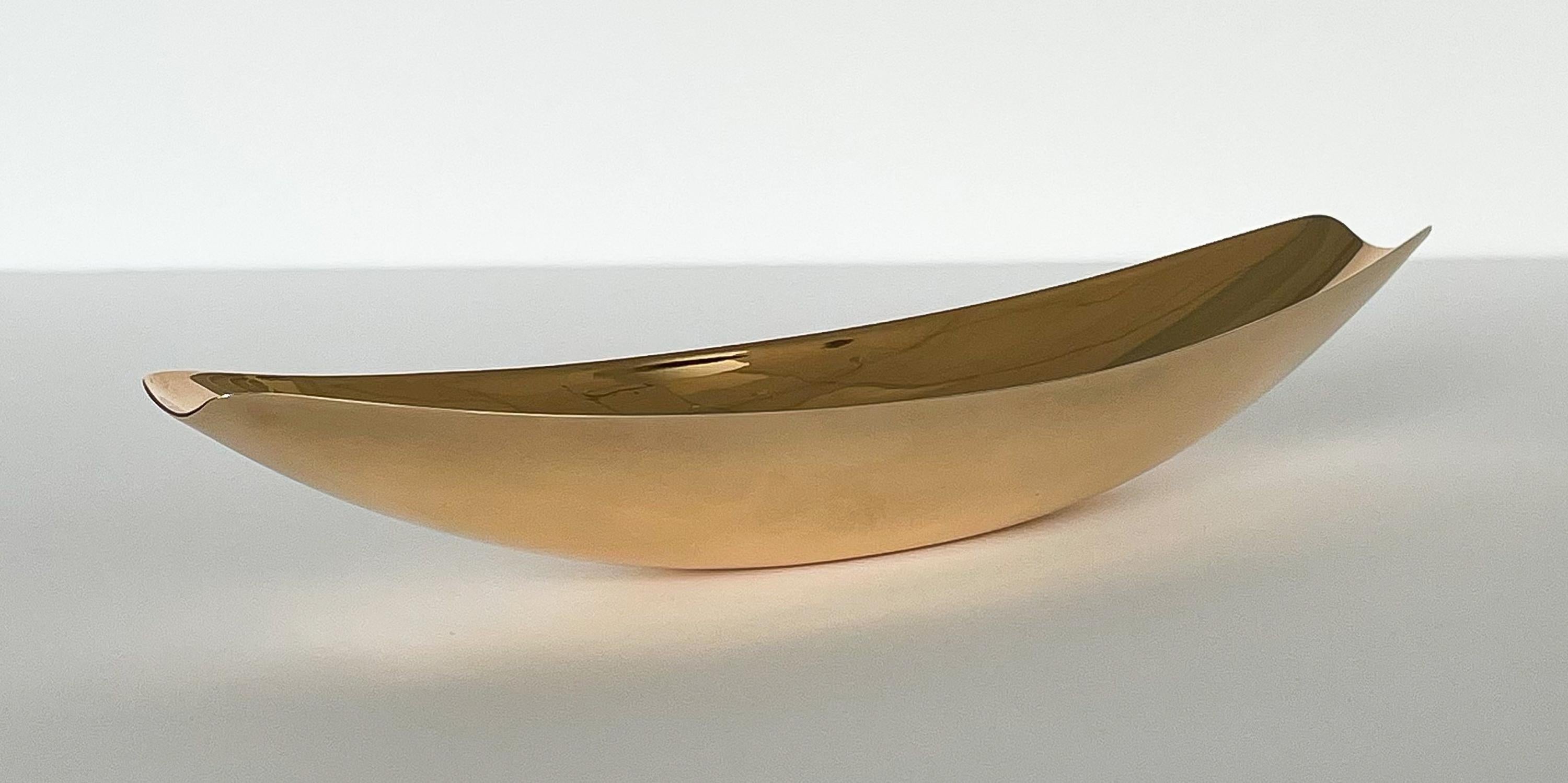 American Ronald Hayes Pearson and John Prip Bronze Dish for Metal Arts Co.