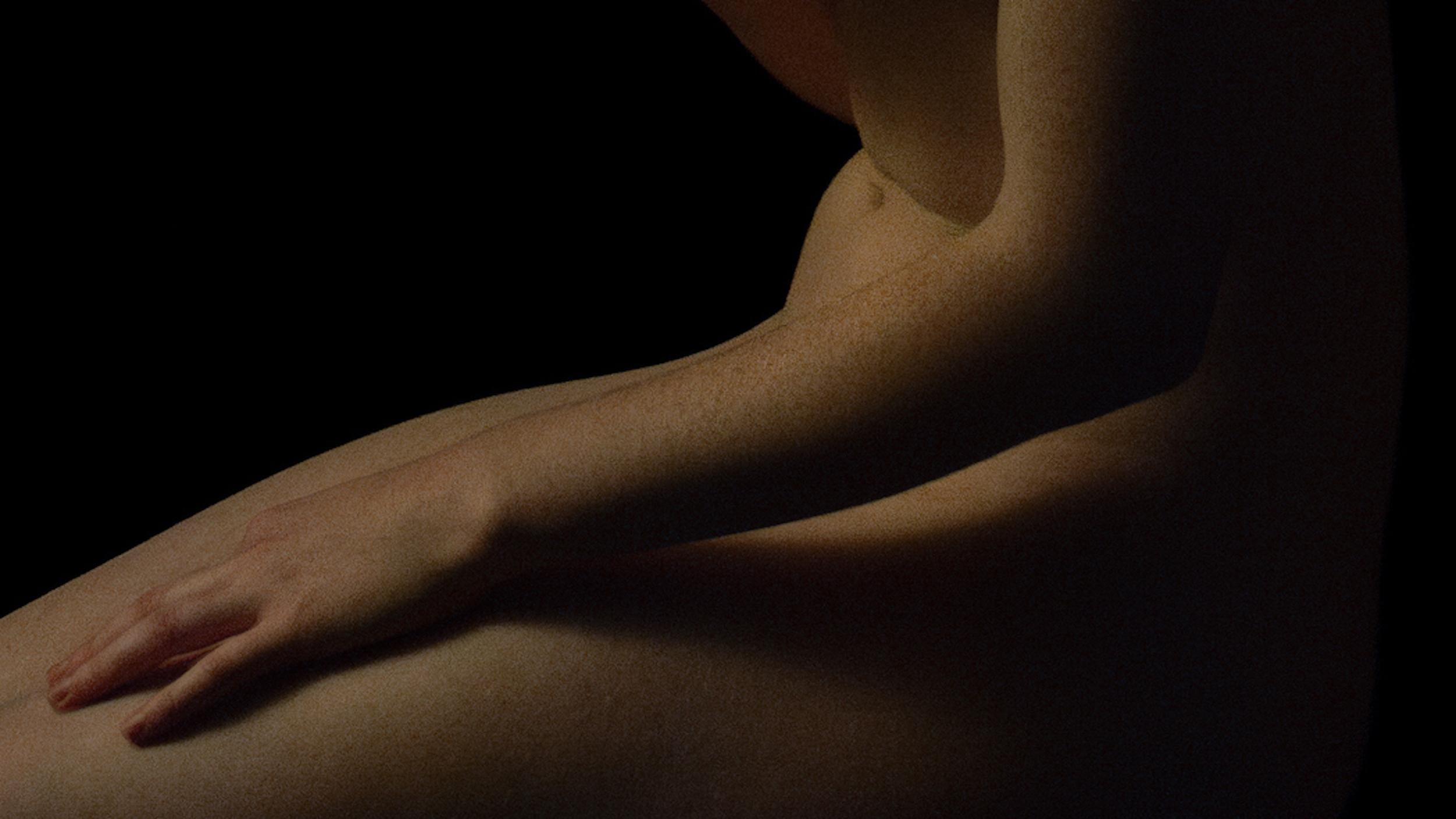 Divine Nude No.45 von Ronald Martinez – Kunstfotografie, Renaissance, Frau im Angebot 4