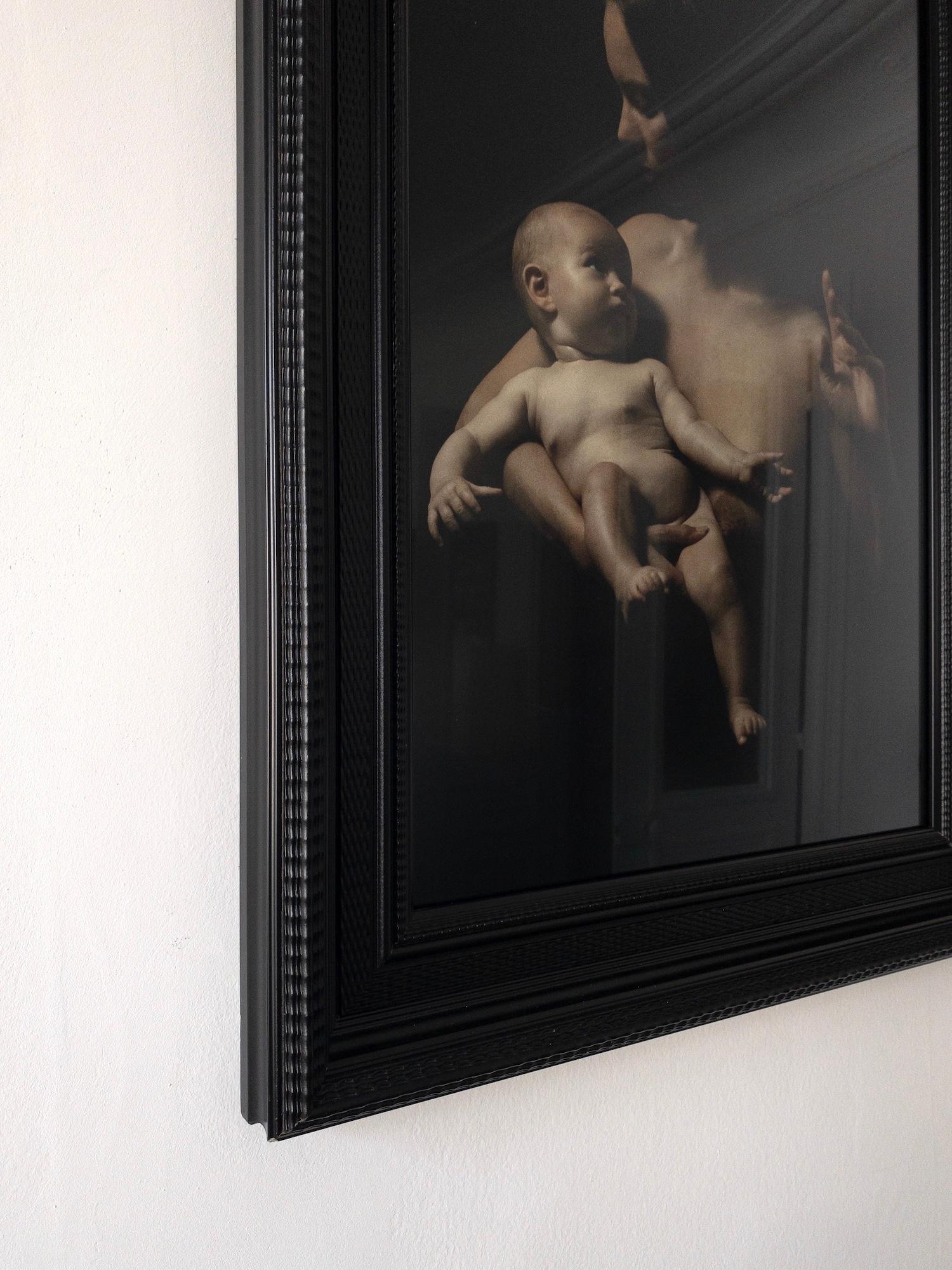 Vergine e Bambino n. 1 di Ronald Martinez - Fotografia d'autore, Madonna, Cristo in vendita 7