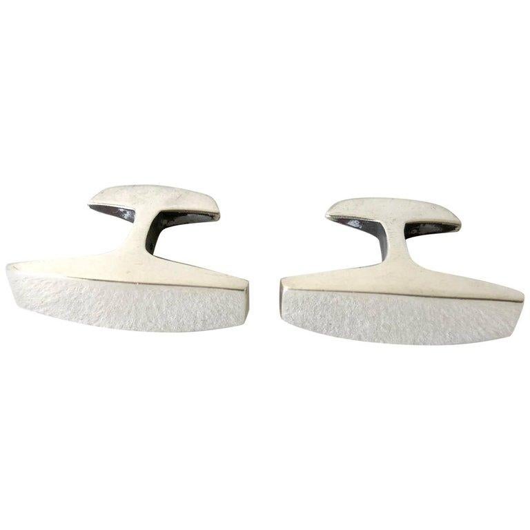 Ronald Pearson Sterling Silver Modernist Anvil Cufflinks In Excellent Condition In Palm Springs, CA
