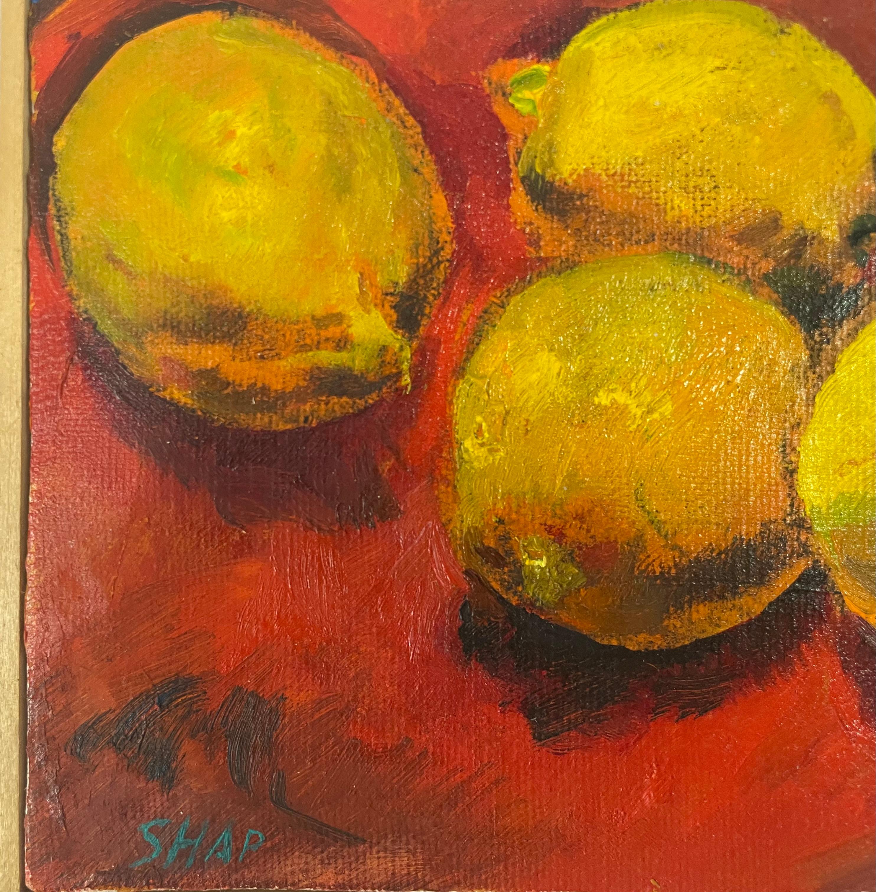 Peinture à l'huile originale du célèbre peintre paysagiste californien du XXe siècle, Ronald Shap. Cette petite nature morte de citrons jaunes et d'un citron vert foncé dans un bol orange est de style impressionniste. Toile de 5 x 7 pouces sur bloc