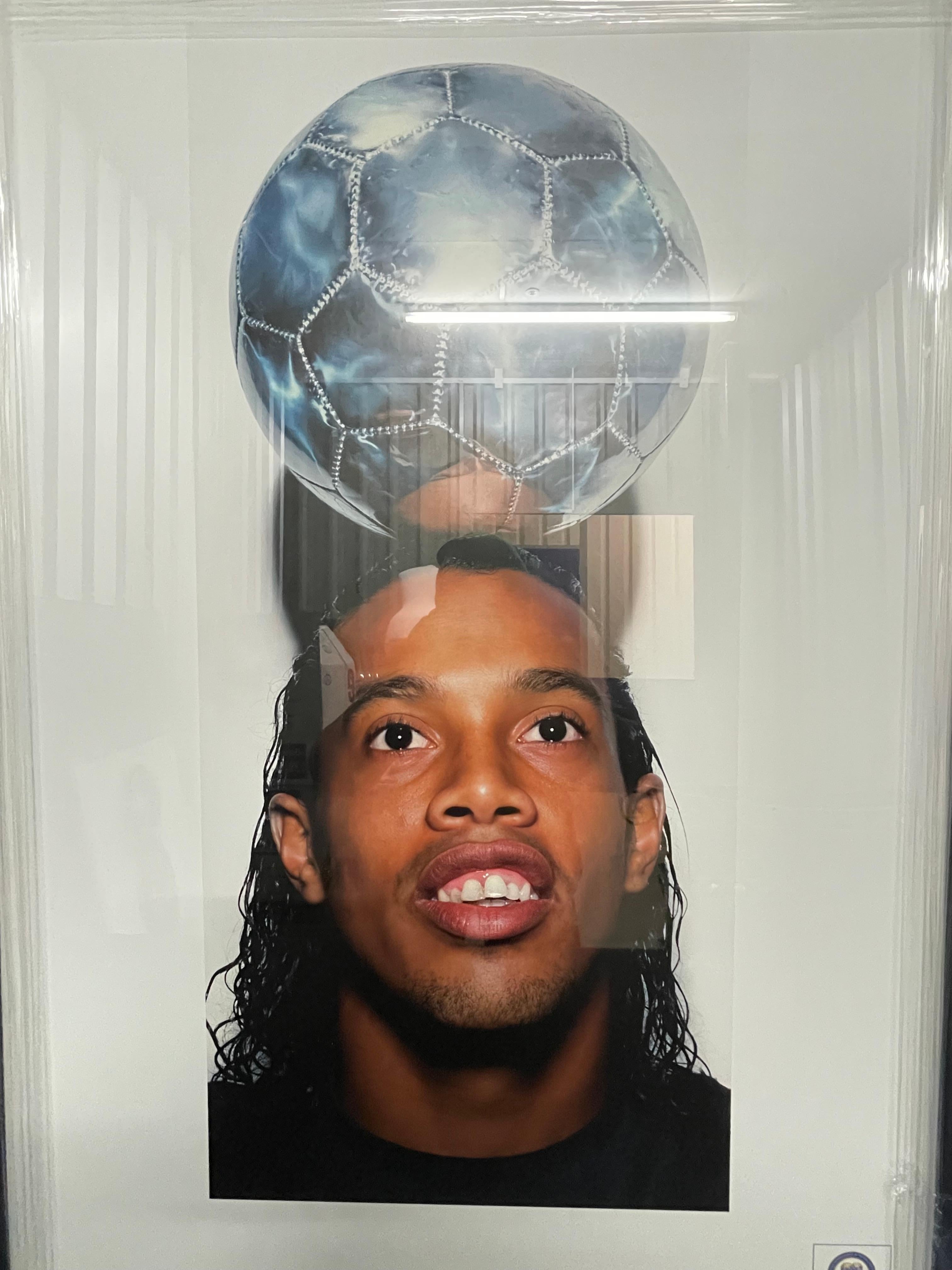 Ronaldinho by Marc Quinn 2004 FIFA 100 In Excellent Condition For Sale In Southall, GB