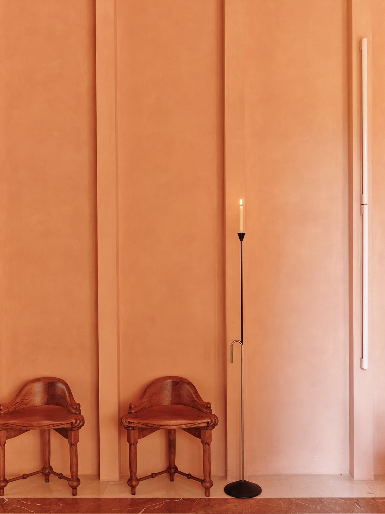 Ronan Bouroullec Portavelas Alto Baton de Acero, España, Minimalista en Nuevo estado para la venta en Barcelona, ES