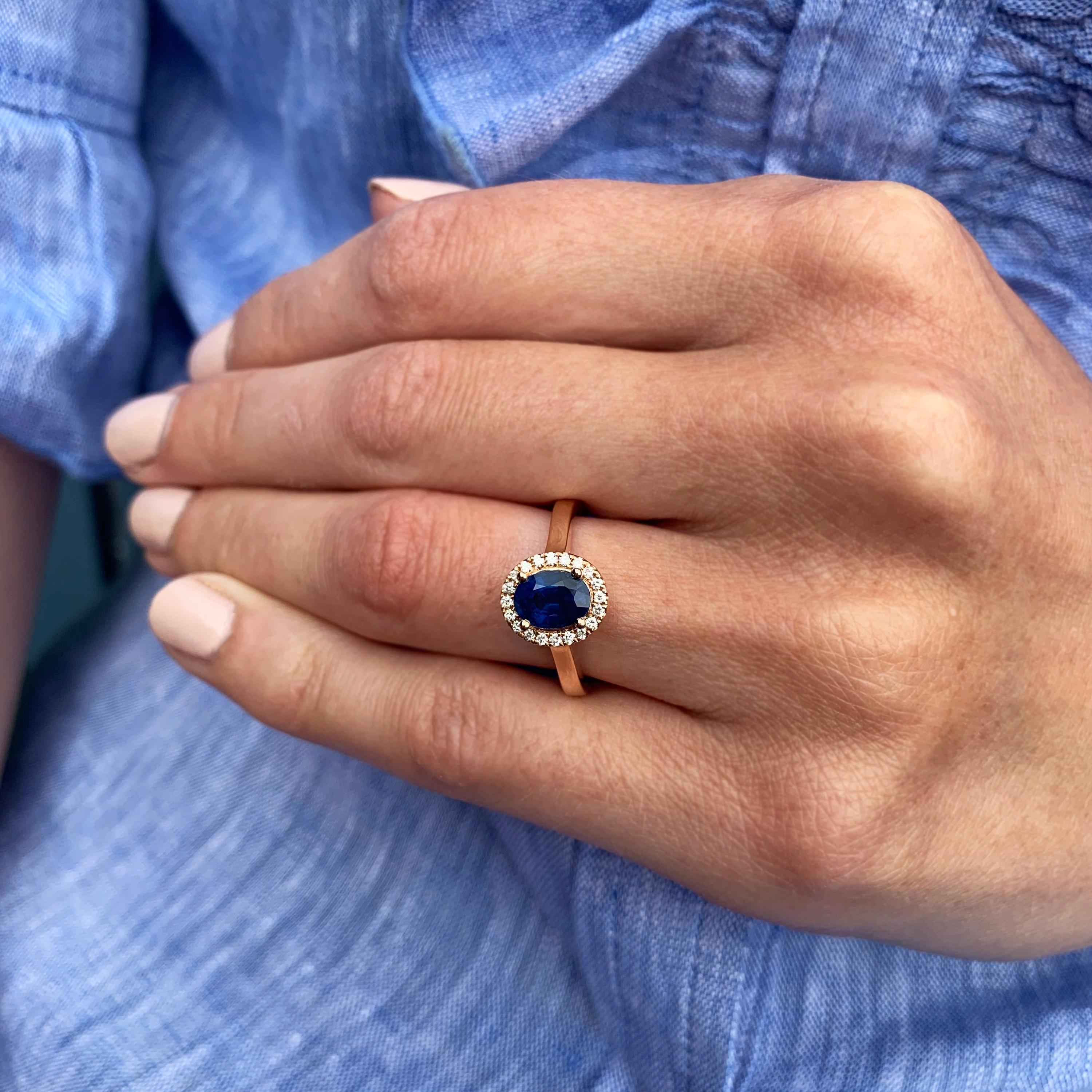 blue sapphire rose gold engagement rings