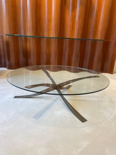 rond coffee table in glass and gilded bronze