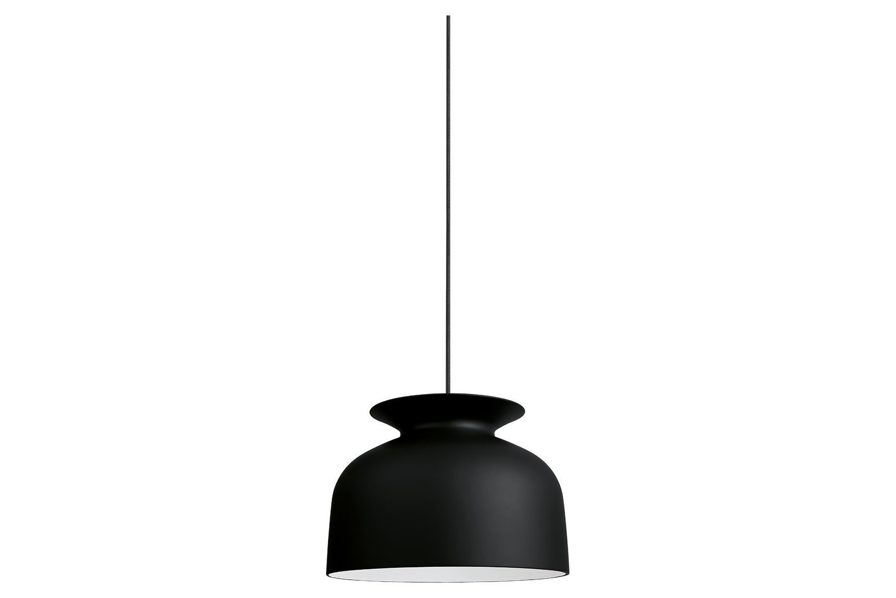 With its industrial, yet friendly look Ronde pendant is well-suited for both home decor and professional environments. Hang a few Ronde pendants in the kitchen, place the smallest Ronde on each side of the bed or use one of the larger Ronde pendants