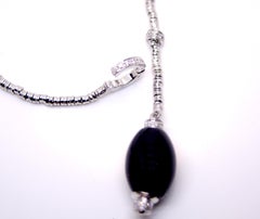 Rondelle Line, Necklace in white gold diamonds and Black agathe