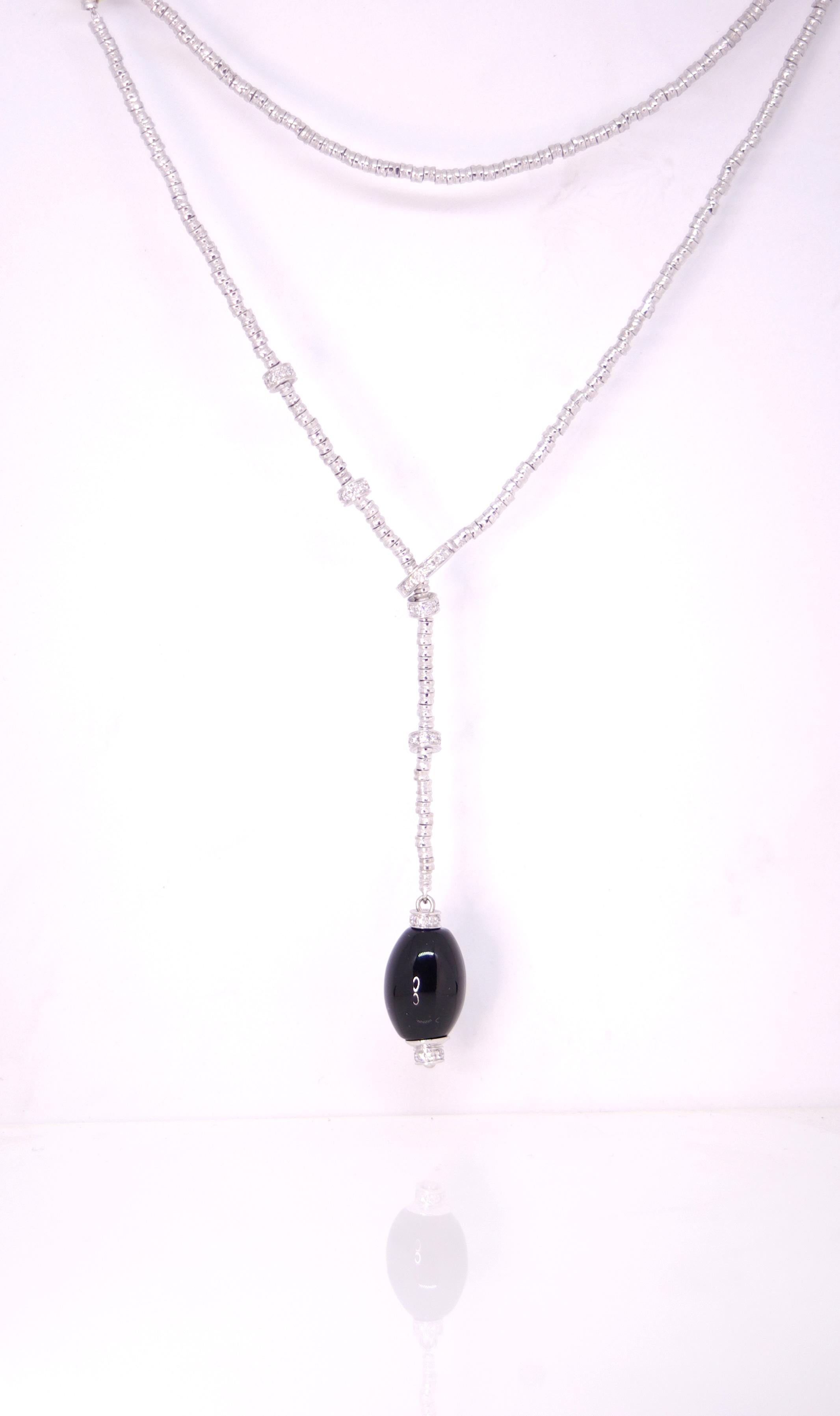 Round Cut Rondelle Line, Necklace in white gold diamonds and Black agathe For Sale