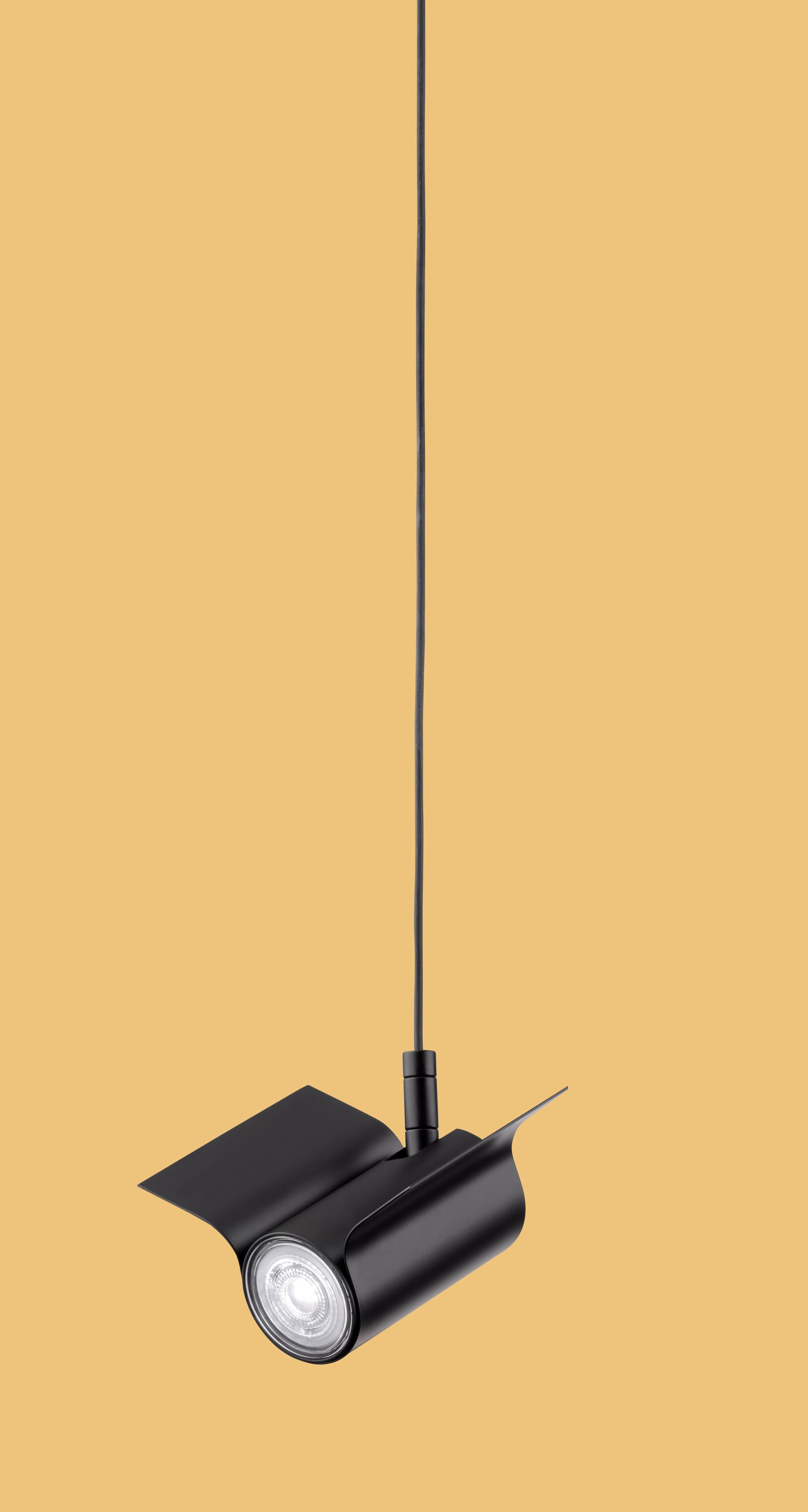 Lampada a sospensione Rondine Big di Euroluce Bigli
Dimensioni: D. 15 x L. 11 x H. 9 cm.
Materiali: Metallo.

Disponibile in diversi colori e due misure. I prezzi possono variare. Tutte le nostre lampade possono essere cablate a seconda del Paese.