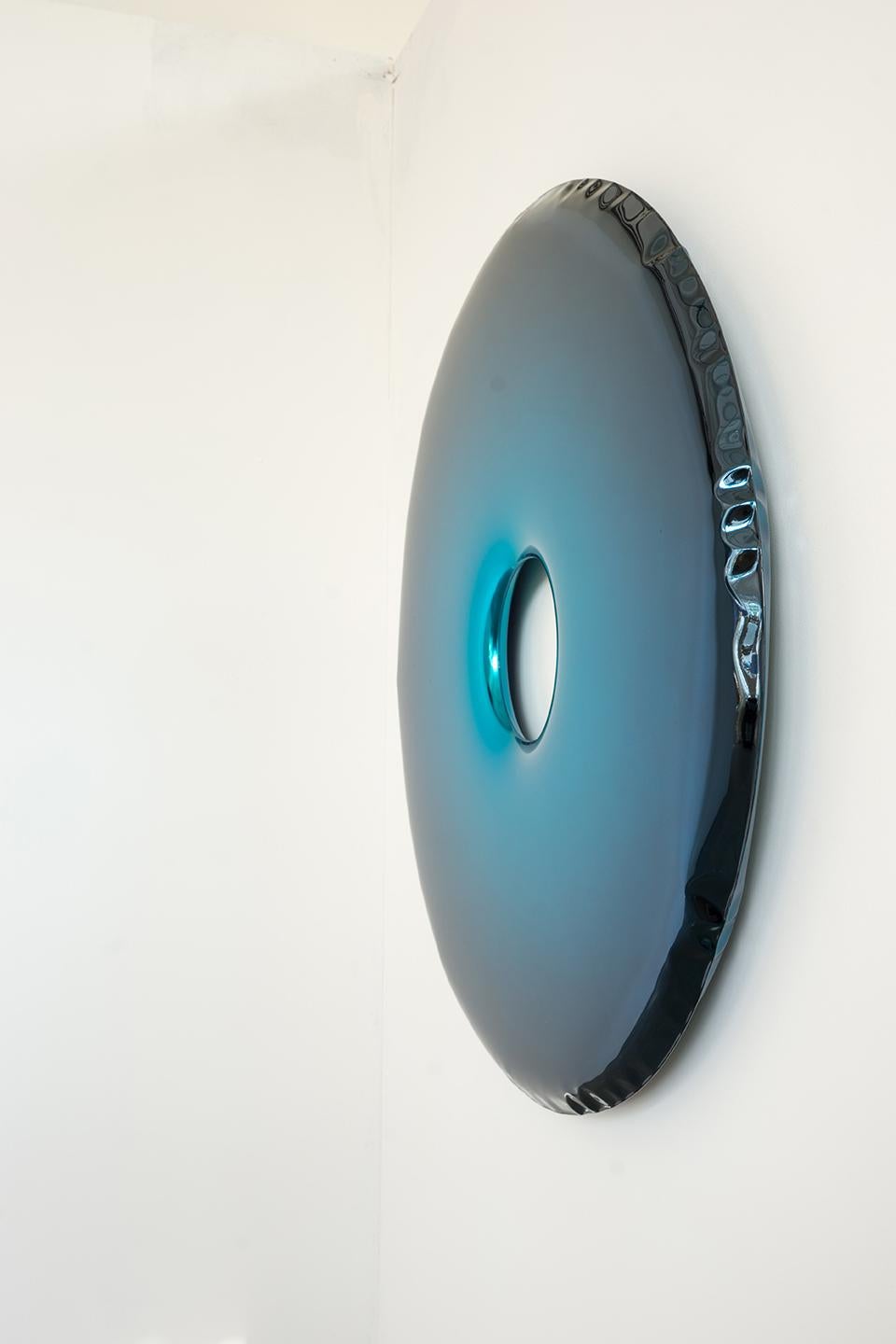 Polacco Specchio da parete in acciaio inox lucido Rondo 150 Deep Space Blue di Zieta in vendita