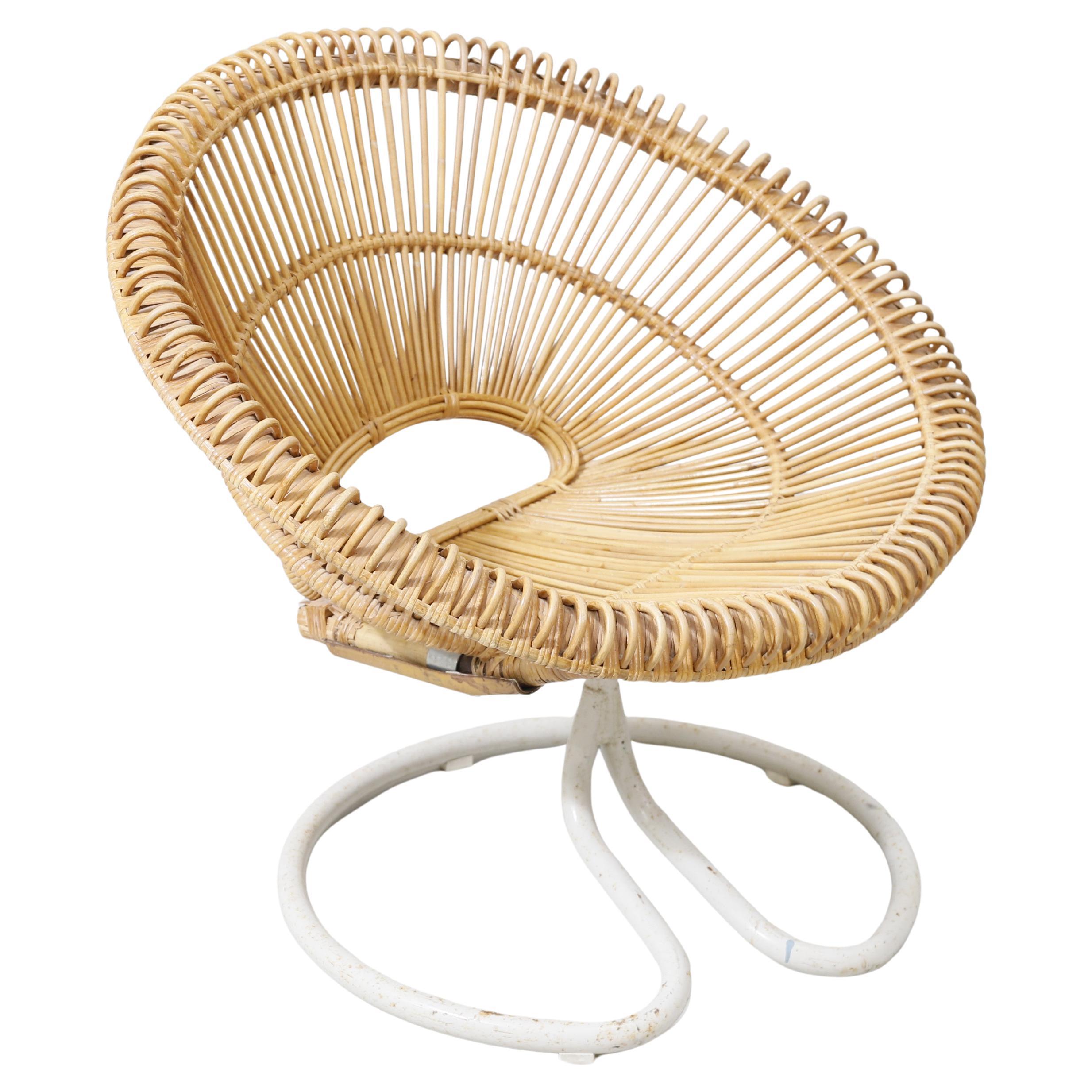 Fauteuil "Rondo" en rotin Göte Möbler Nässjö AB Suède Années 1960