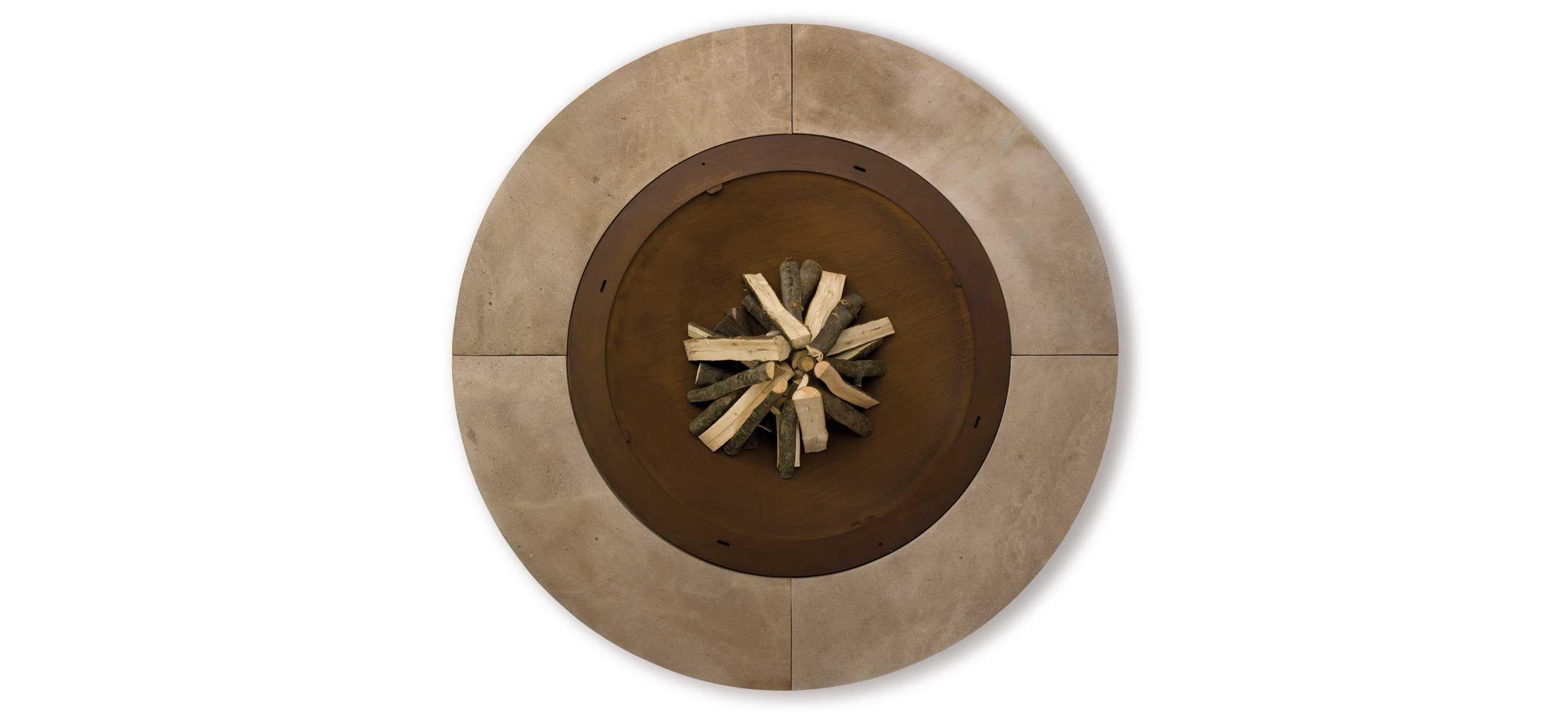 Italian Rondo Fire Pit by AK47 Design For Sale