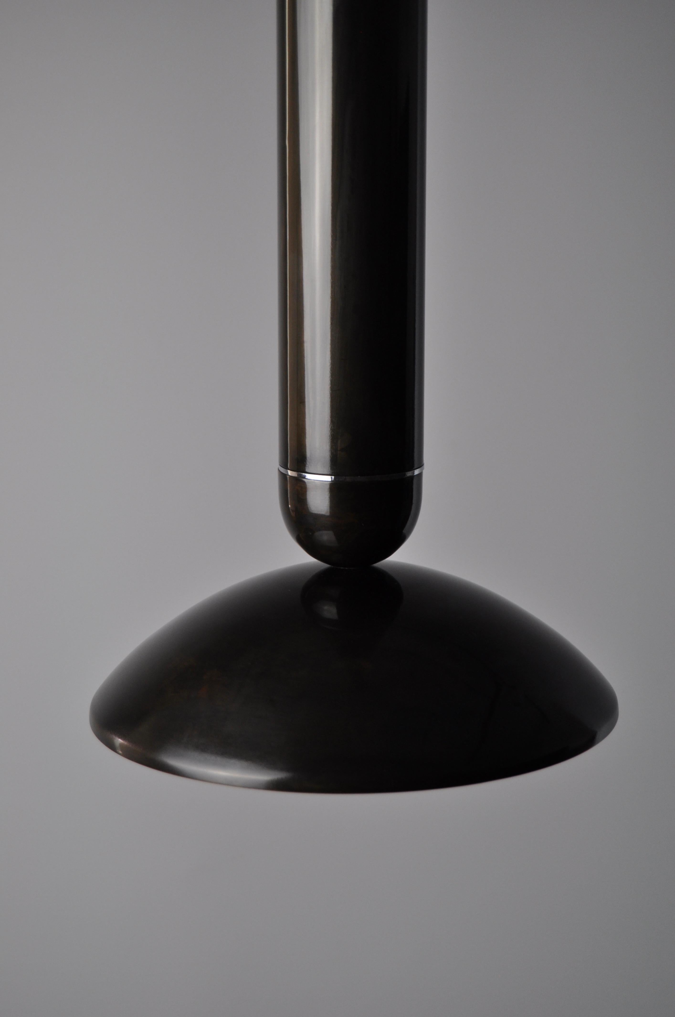 Pendentif LED contemporain Rone en bronze noirci et nickel, fabriqué à la main en Suède Neuf - En vente à Torslanda, SE