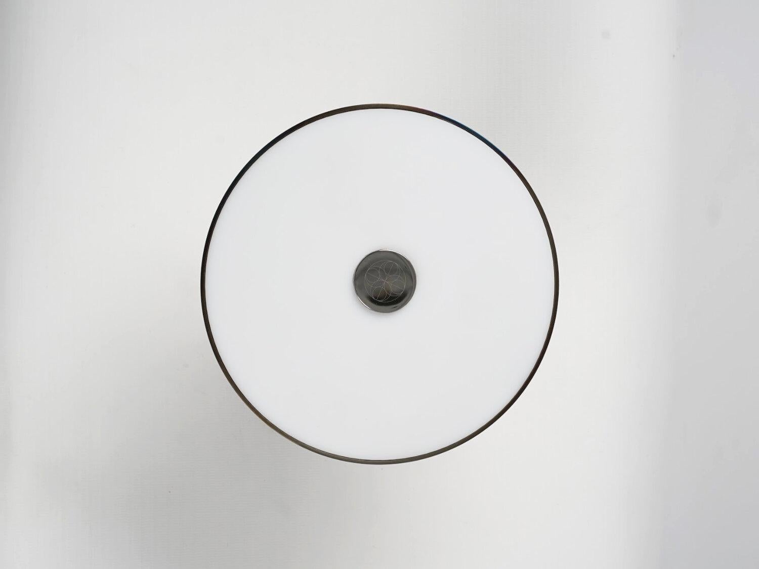 XXIe siècle et contemporain Pendentif LED contemporain Rone en bronze noirci et nickel, fabriqué à la main en Suède en vente
