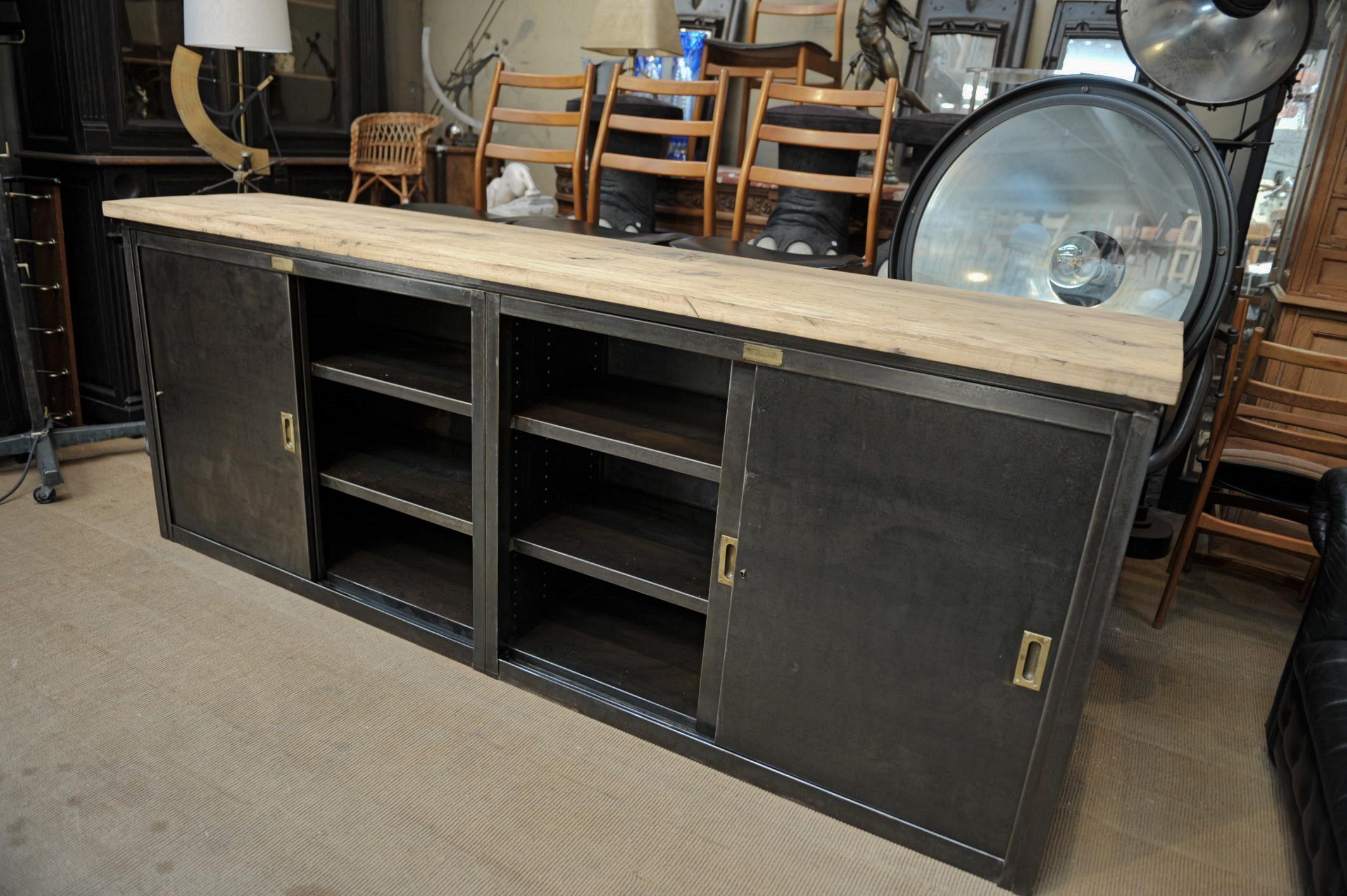 Ronéo Paris 4 Sliding Doors Industrial Iron Cabinet, circa 1950 For Sale 4