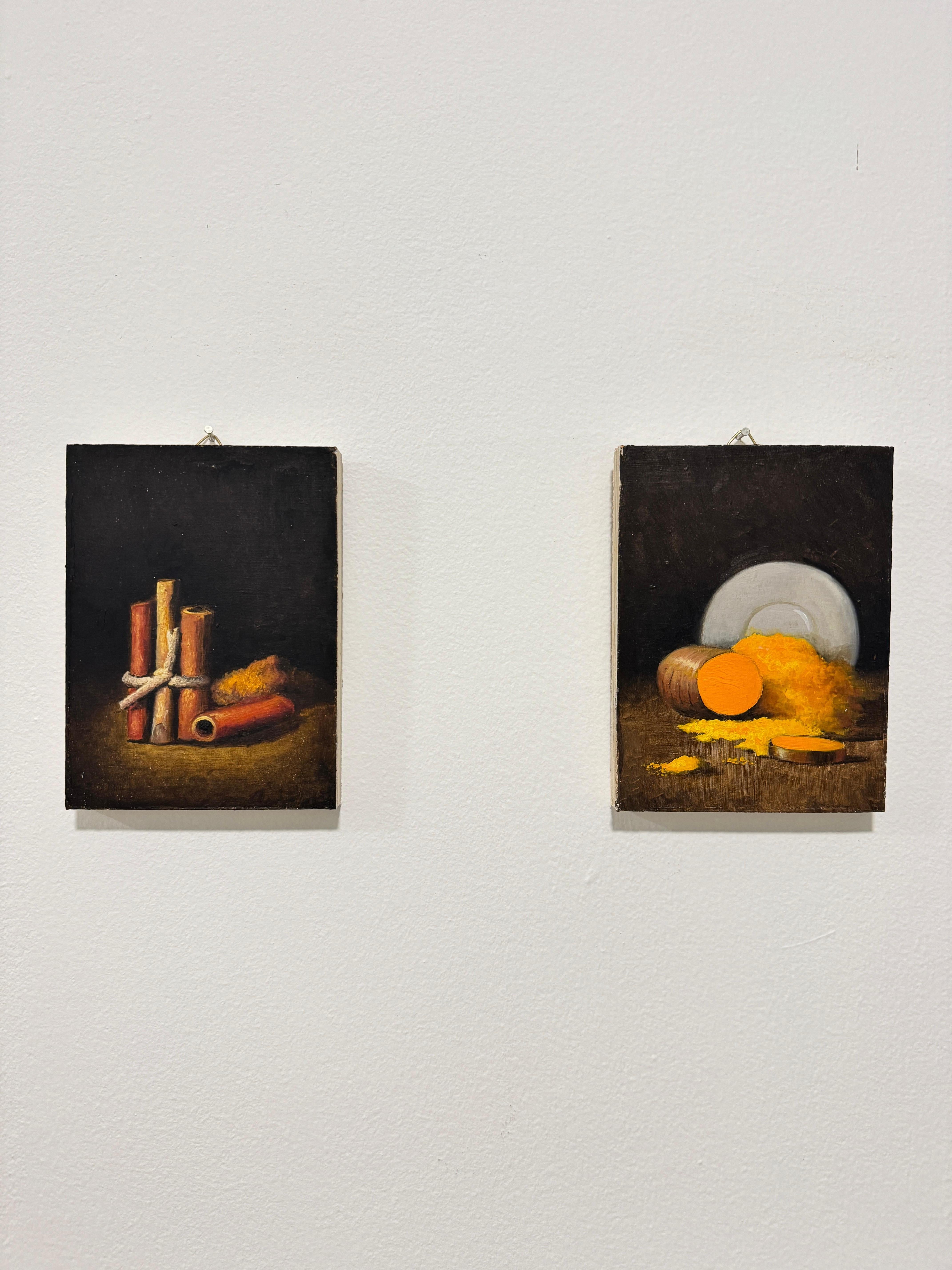 Roni Yoffe Still-Life Painting – Zimt & Kurkuma Diptychon - realistische Malerei