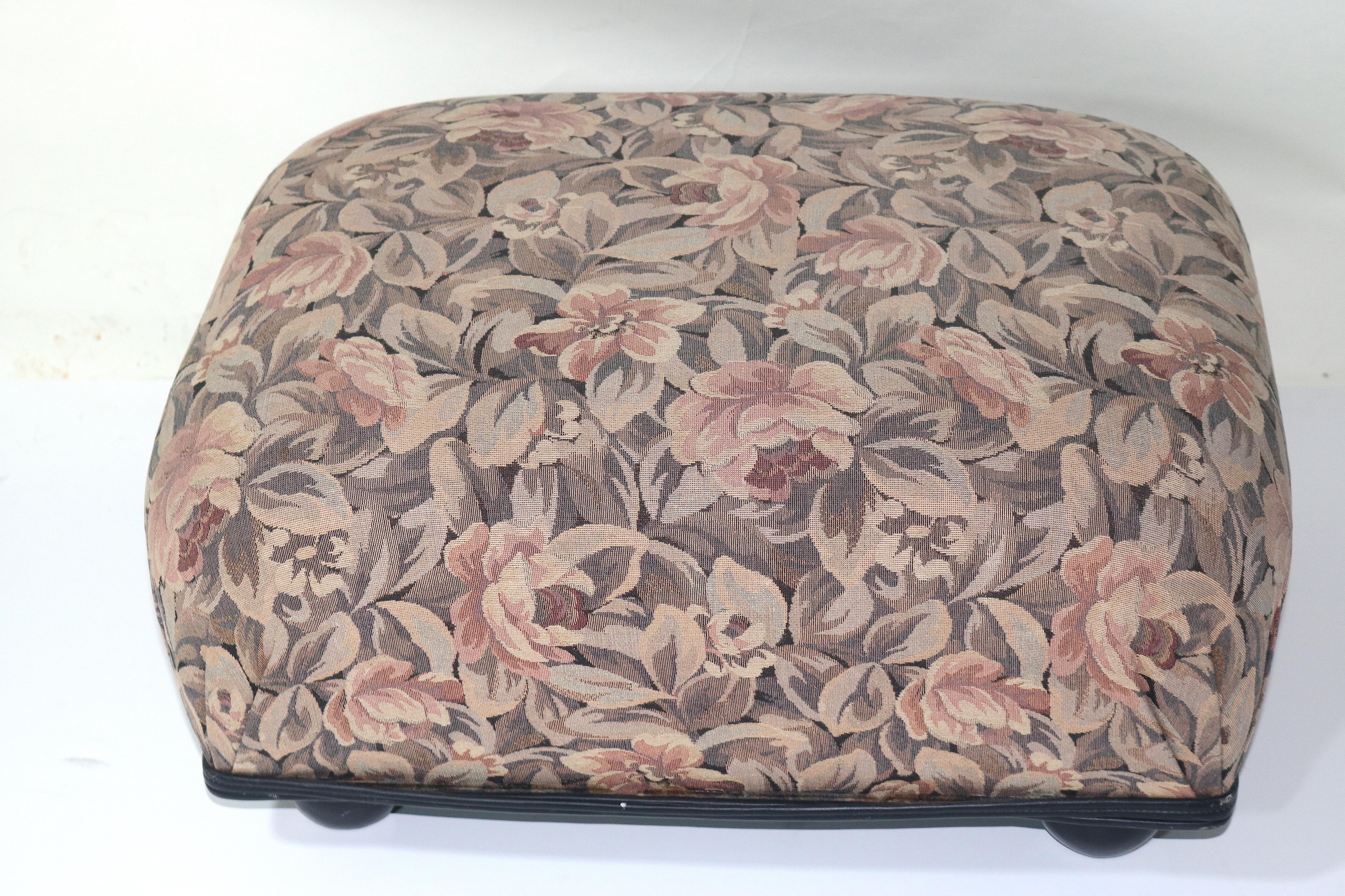 Vintage Contemporary Biedermeier Lounge Chairs, Donghia Linen Chenille/Leather For Sale 8