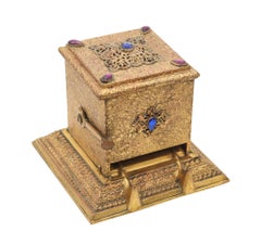 RONSON 1925 Art & Craft Mechanical Desk Cigarettes Dispenser In Filigree Gilt