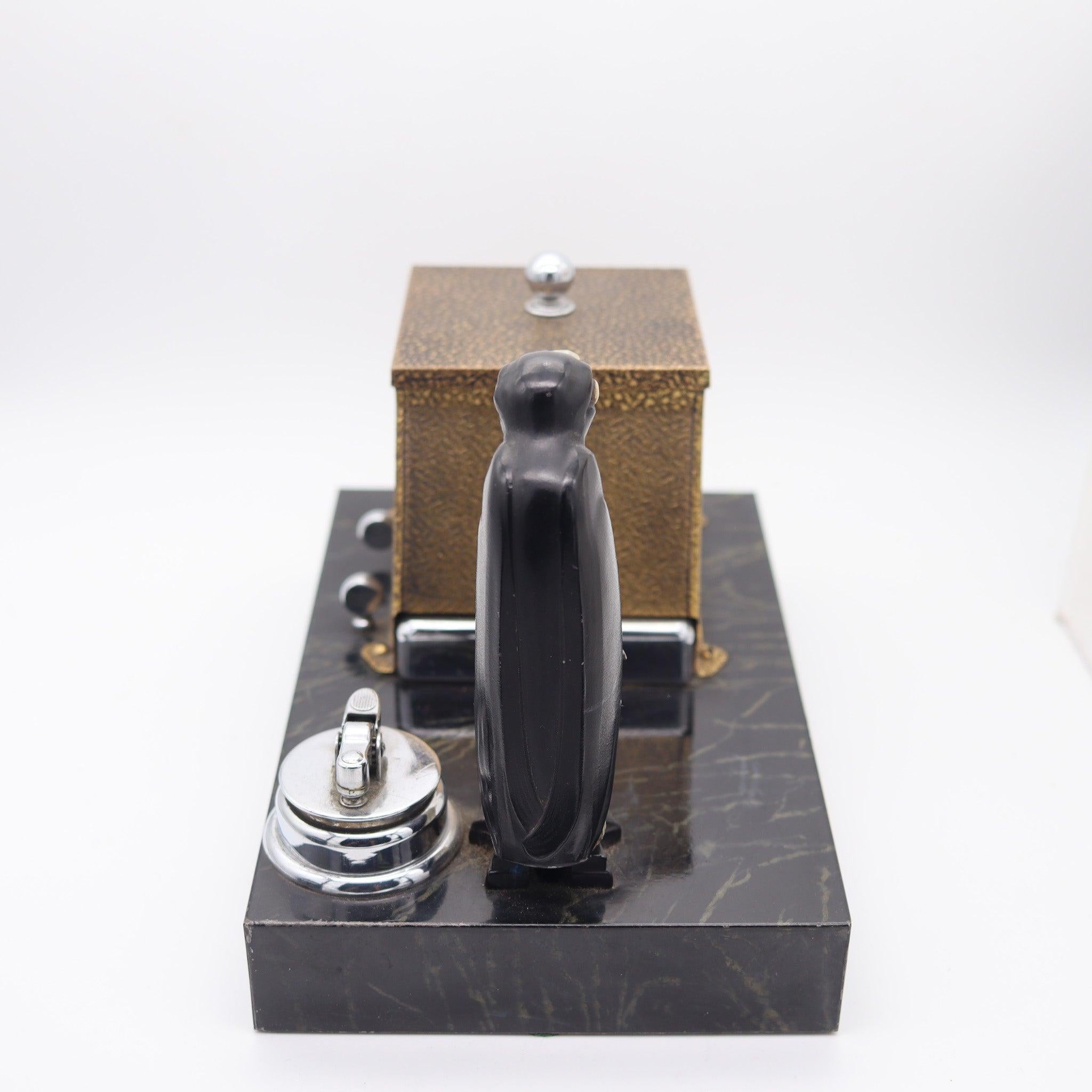 Doré RONSON 1930 Pik A Cig Magic Penguin Lighter Cigarette Dispenser Desk Box en vente