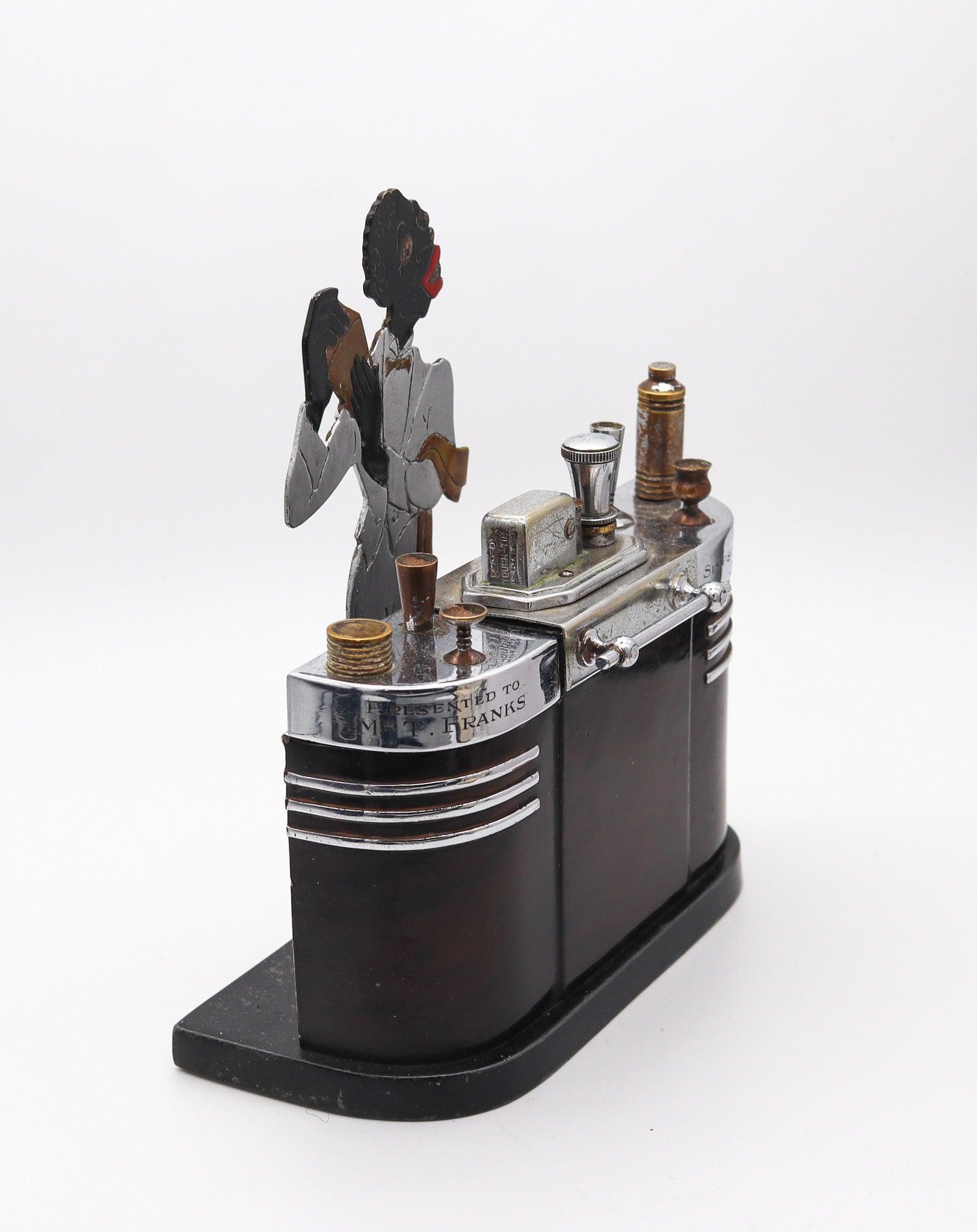 Art Déco Ronson 1935 Art Deco Bartender Accendisigarette Dispenser Scatola in Steele e Lcquer in vendita
