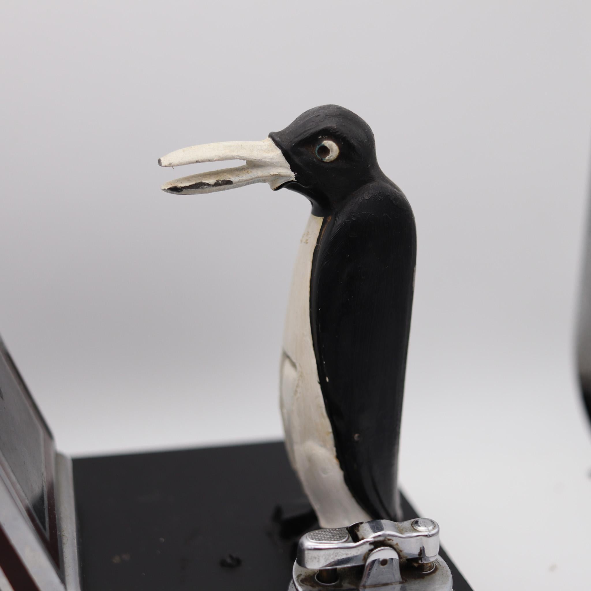 penguin cigarette holder