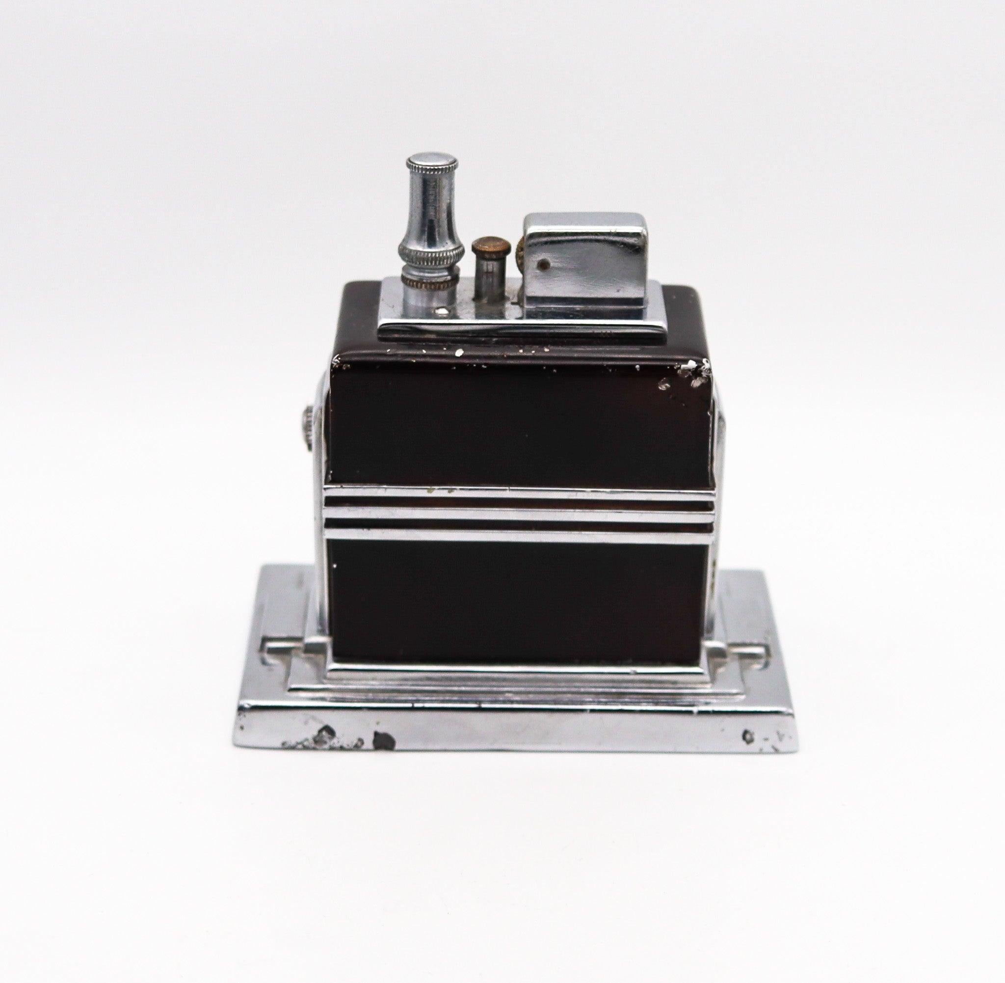 Hand-Crafted RONSON 1936 Art Deco Maltese Small Dial Clock With Touch-Tip Lighter