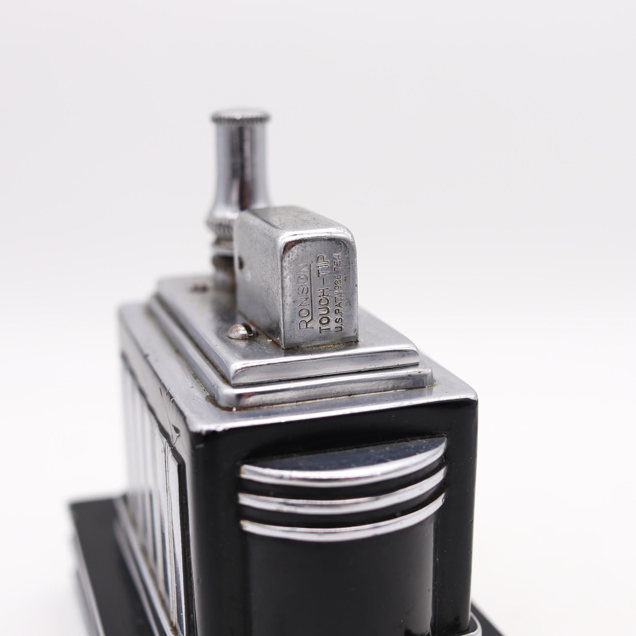 American Ronson 1938 Art Deco Machine Age Black Geometric Deluxe Classic Touch Tip Lighte For Sale