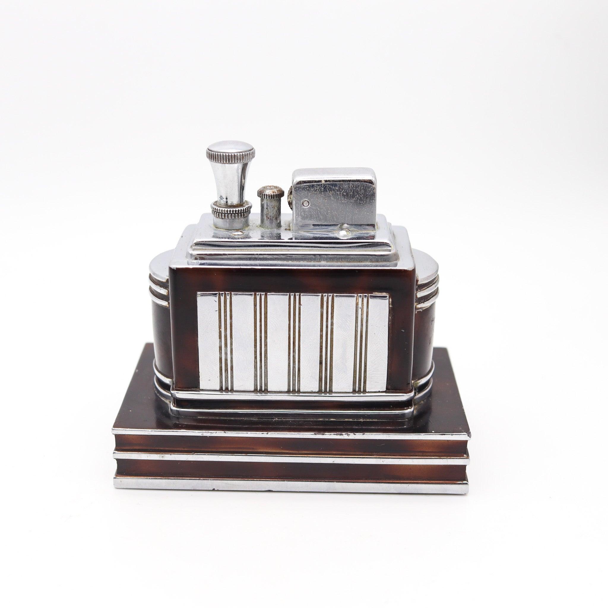 Art Déco RONSON 1938 Art Deco Machin Age laccato Deluxe Classic Touch Tip Accendino in vendita