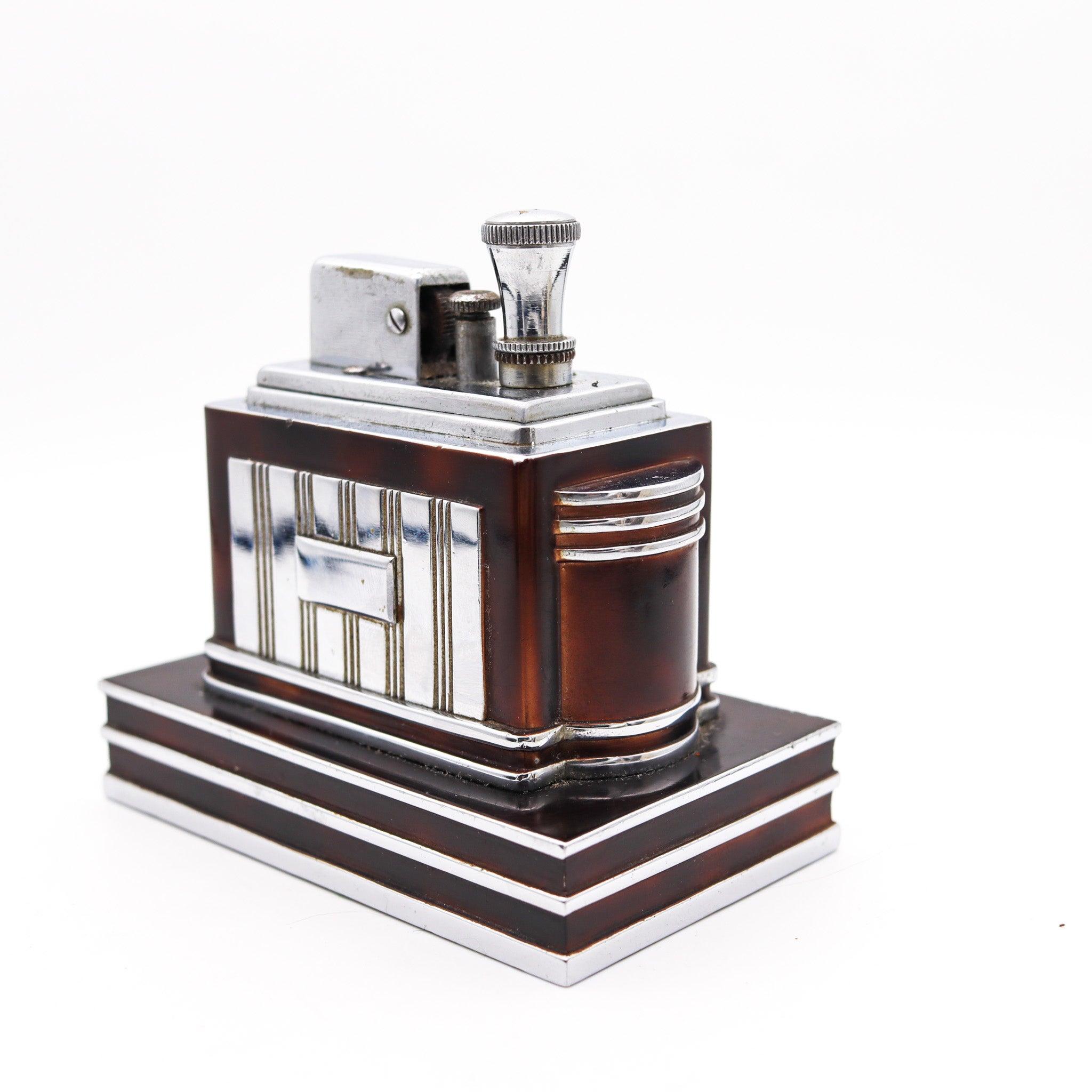 RONSON 1938 Art Deco Machine Age Lacquered Deluxe Classic Touch Tip Lighter For Sale 1