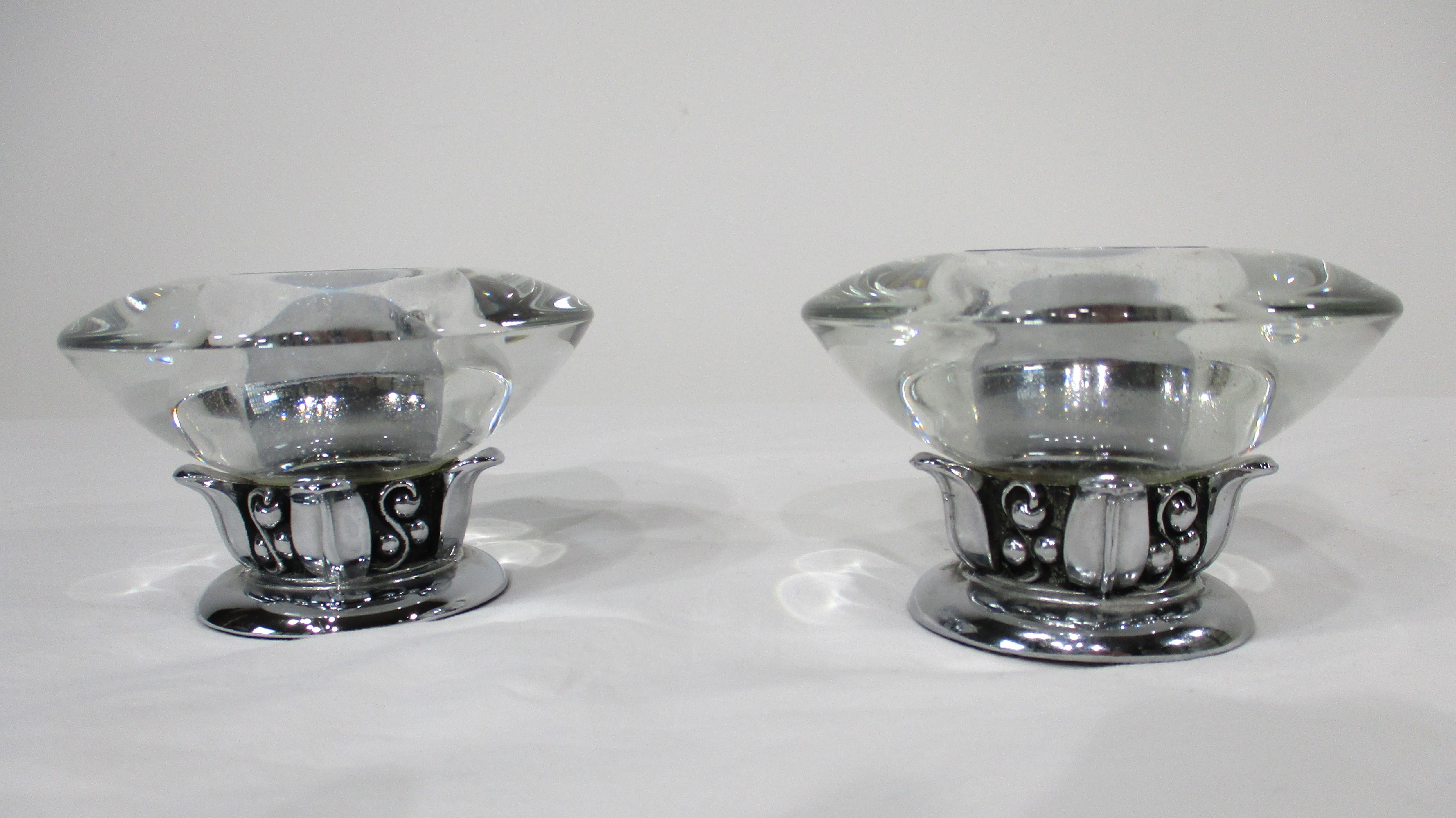 Ronson Glass / Chrome Candlesticks for Ronson Lighter Company In Good Condition For Sale In Cincinnati, OH