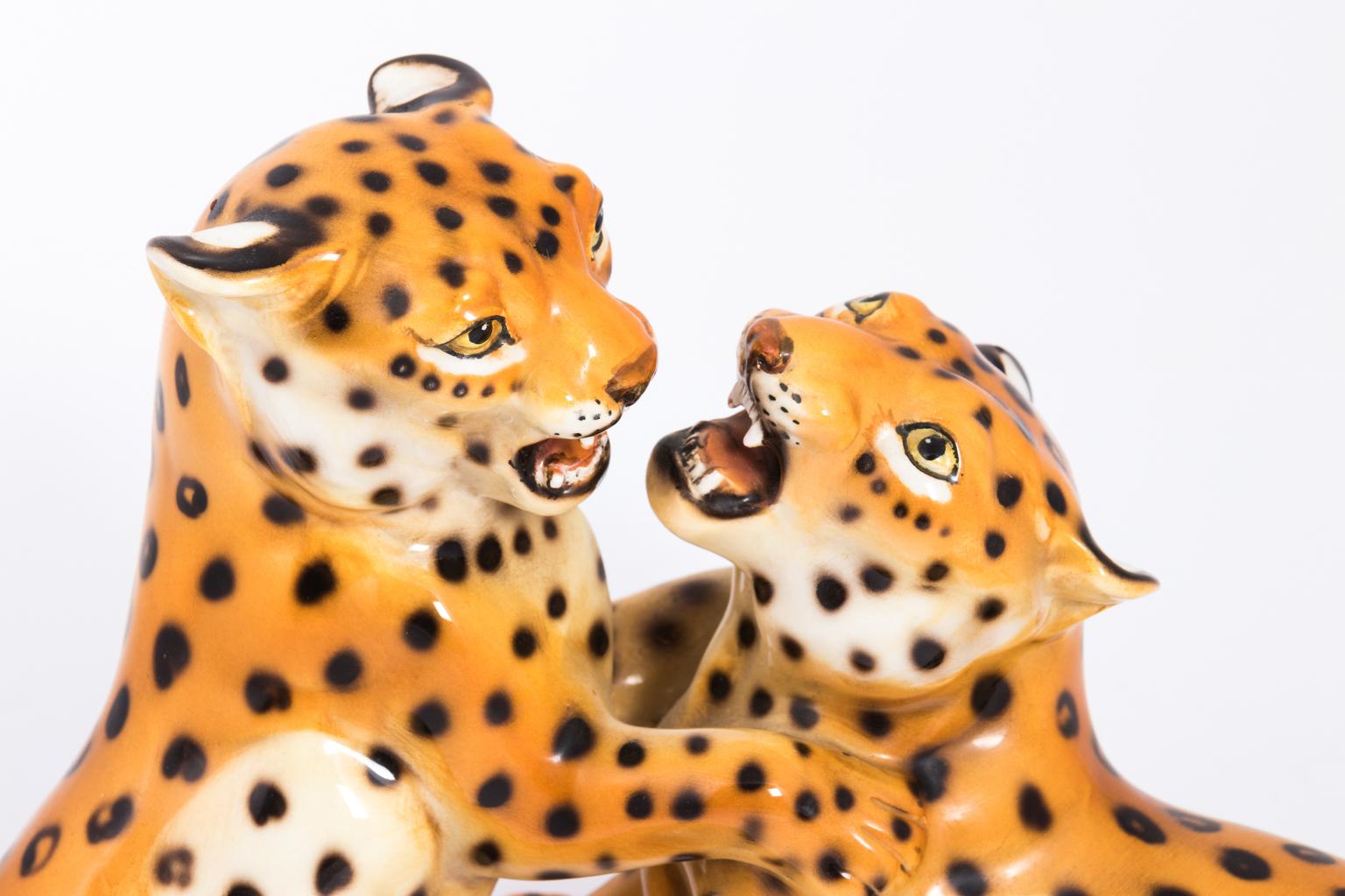 Dipinto Leopardi in ceramica di Ronzan