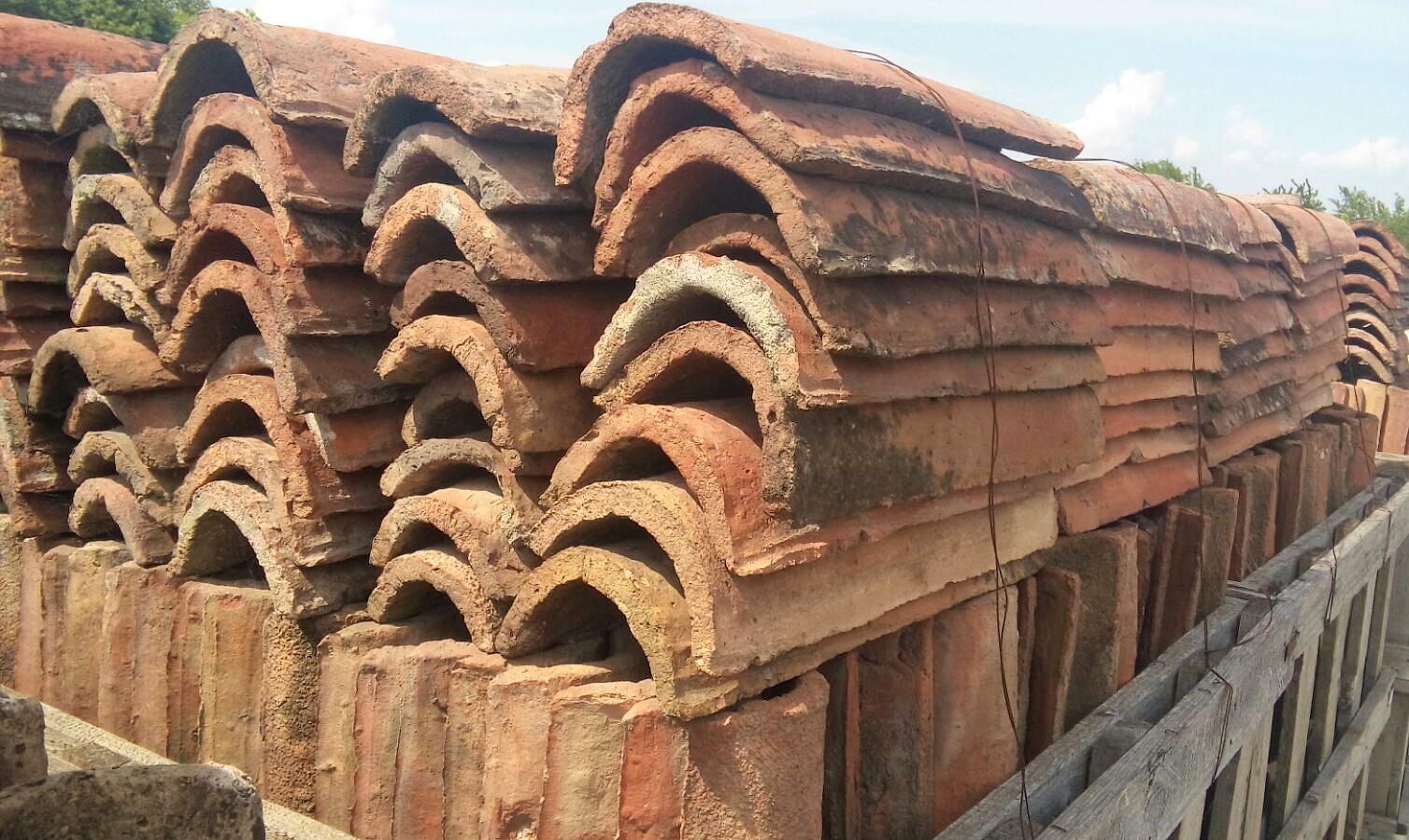 Other Architectural Elements, Rooftiles, Antique For Sale