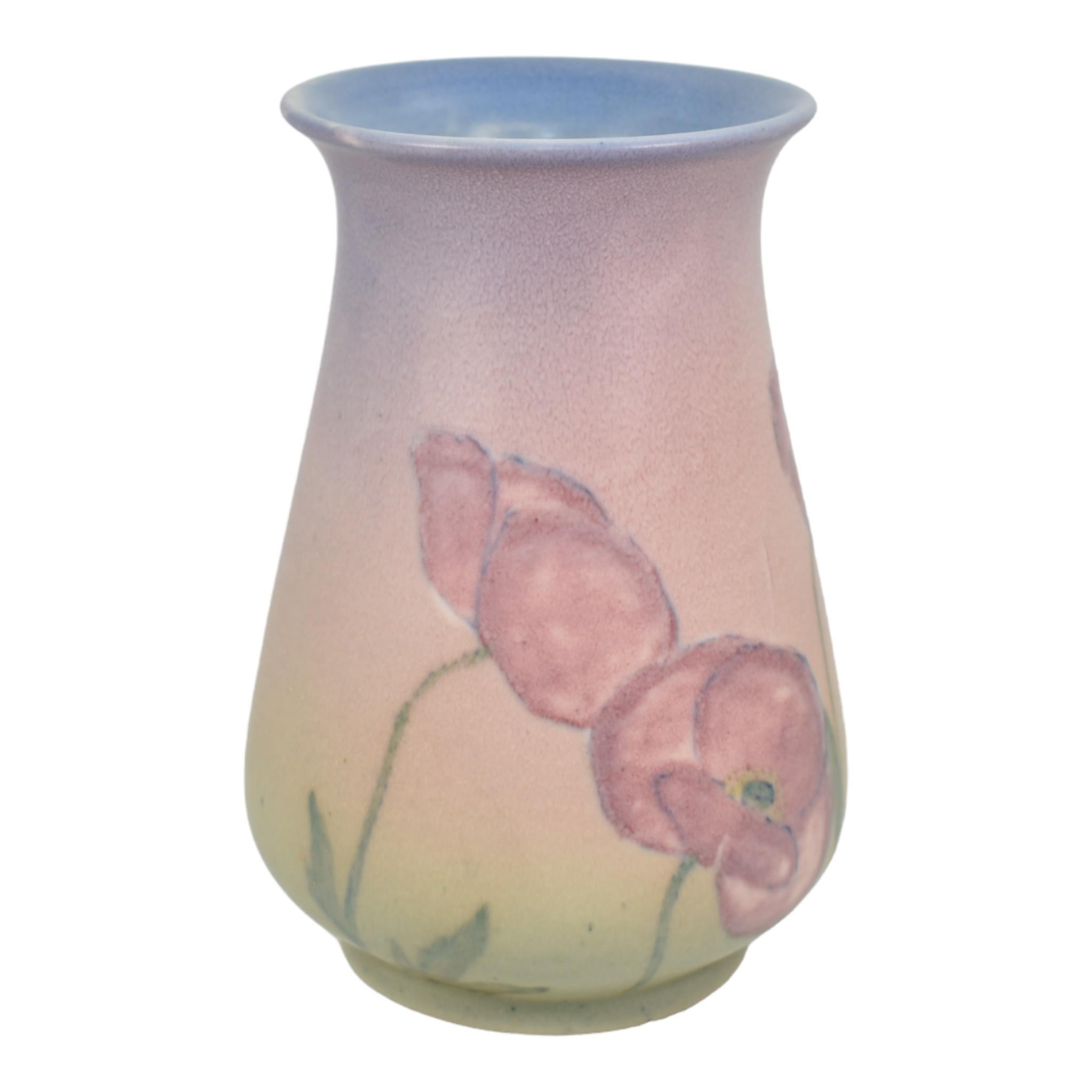 Jarrón de cerámica Rookwood 1943 Vintage Pottery Vellum Red Poppy 6350 Shirayamadani  Estadounidense en venta