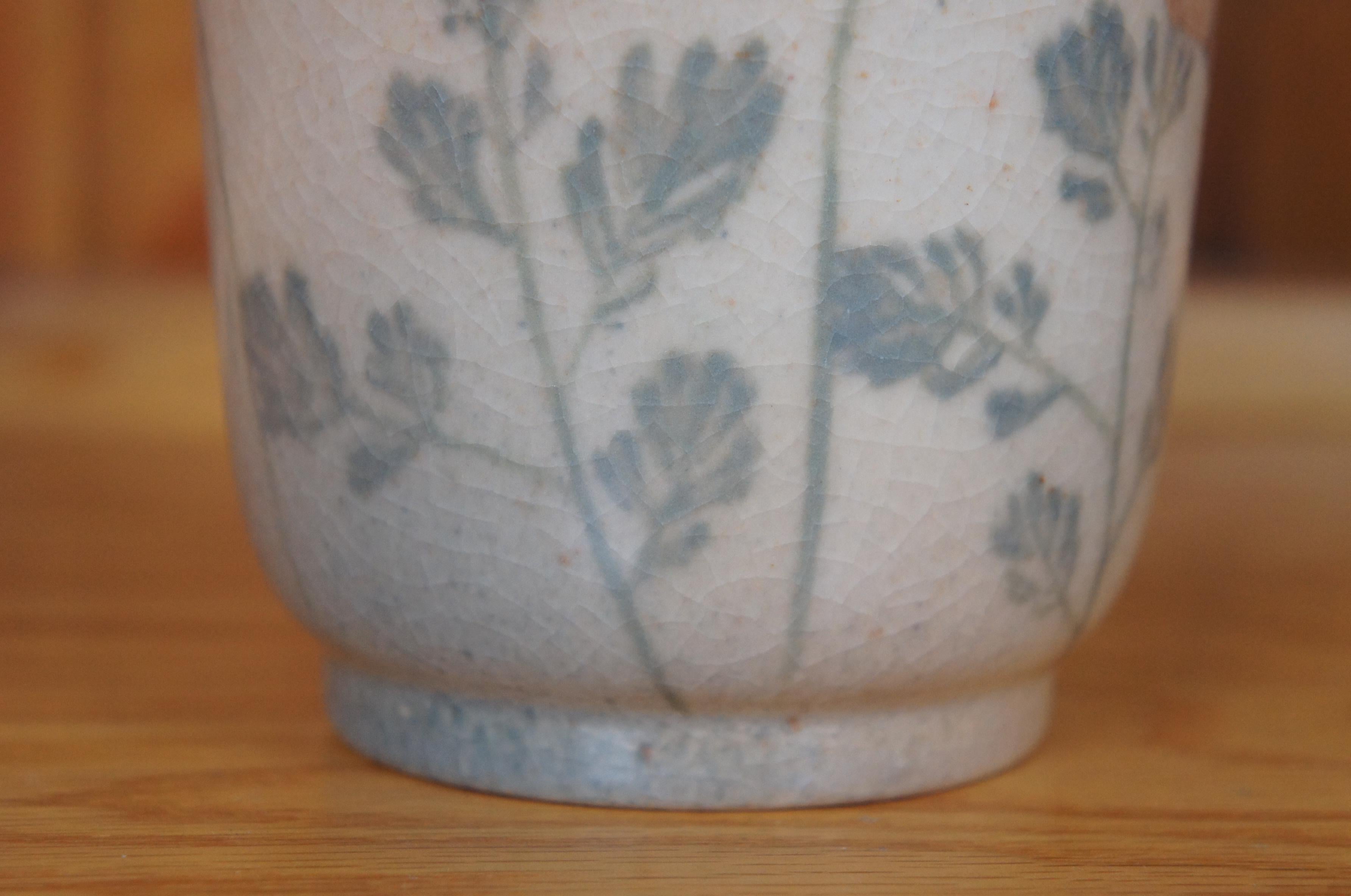 Rookwood 1944 XLIV Kataro Shirayamadani Vellum Poppy Bud Vase 7