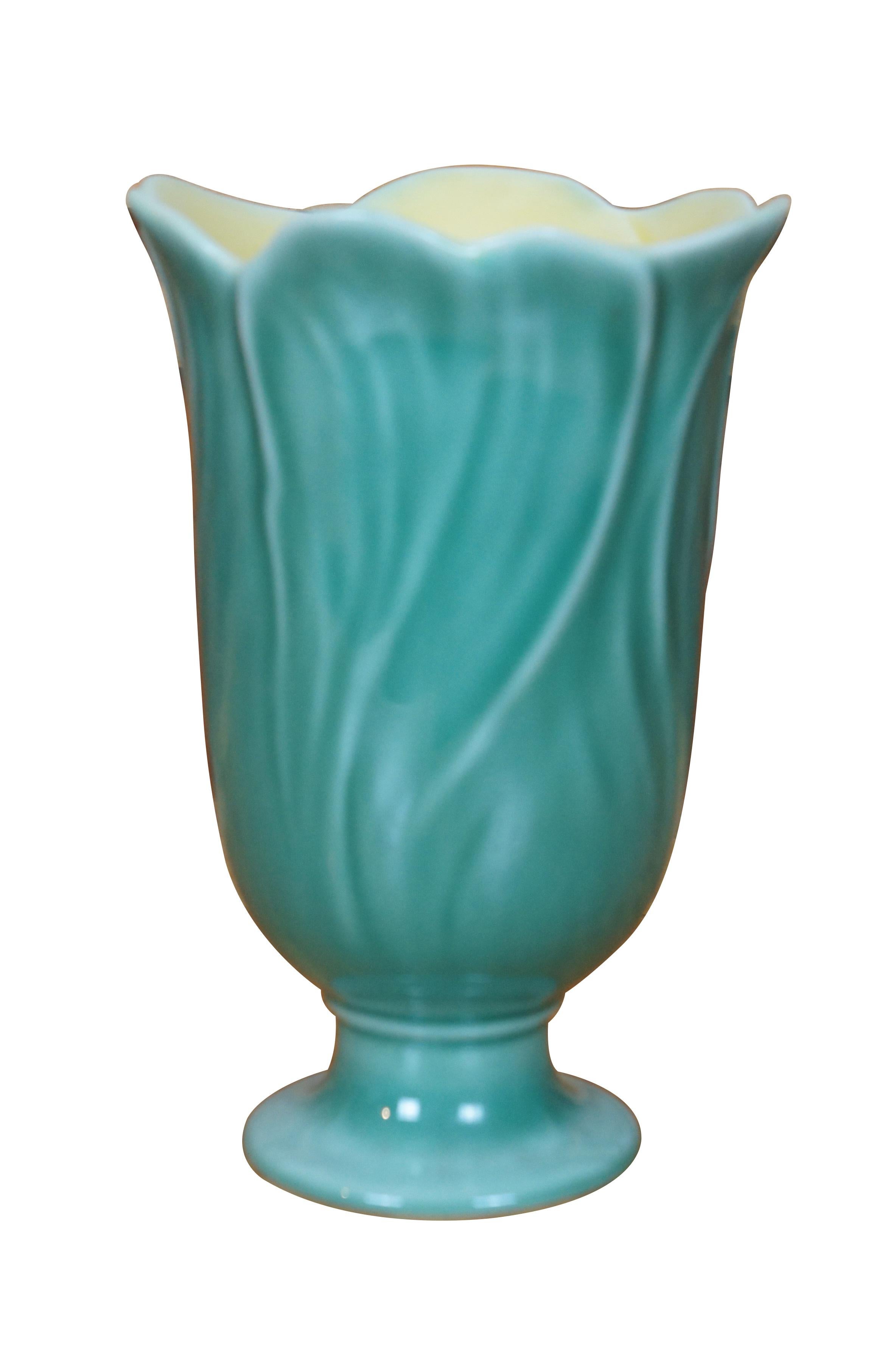 Mid-Century moderno Rookwood Pottery 1951 LI 6969 Vaso di fiori con piede Urna 8