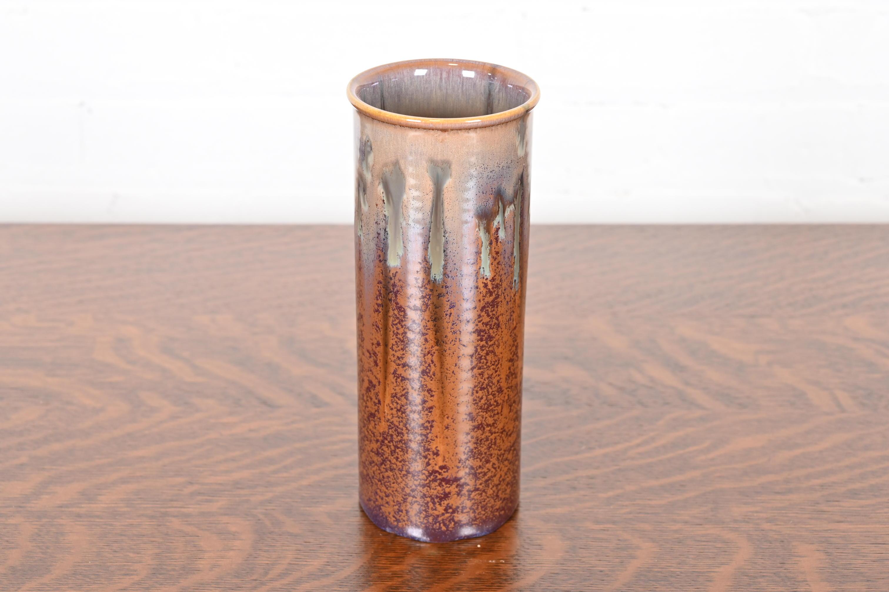 Rookwood Pottery Arts & Crafts Glazed Ceramic Vase, 1932 For Sale 6
