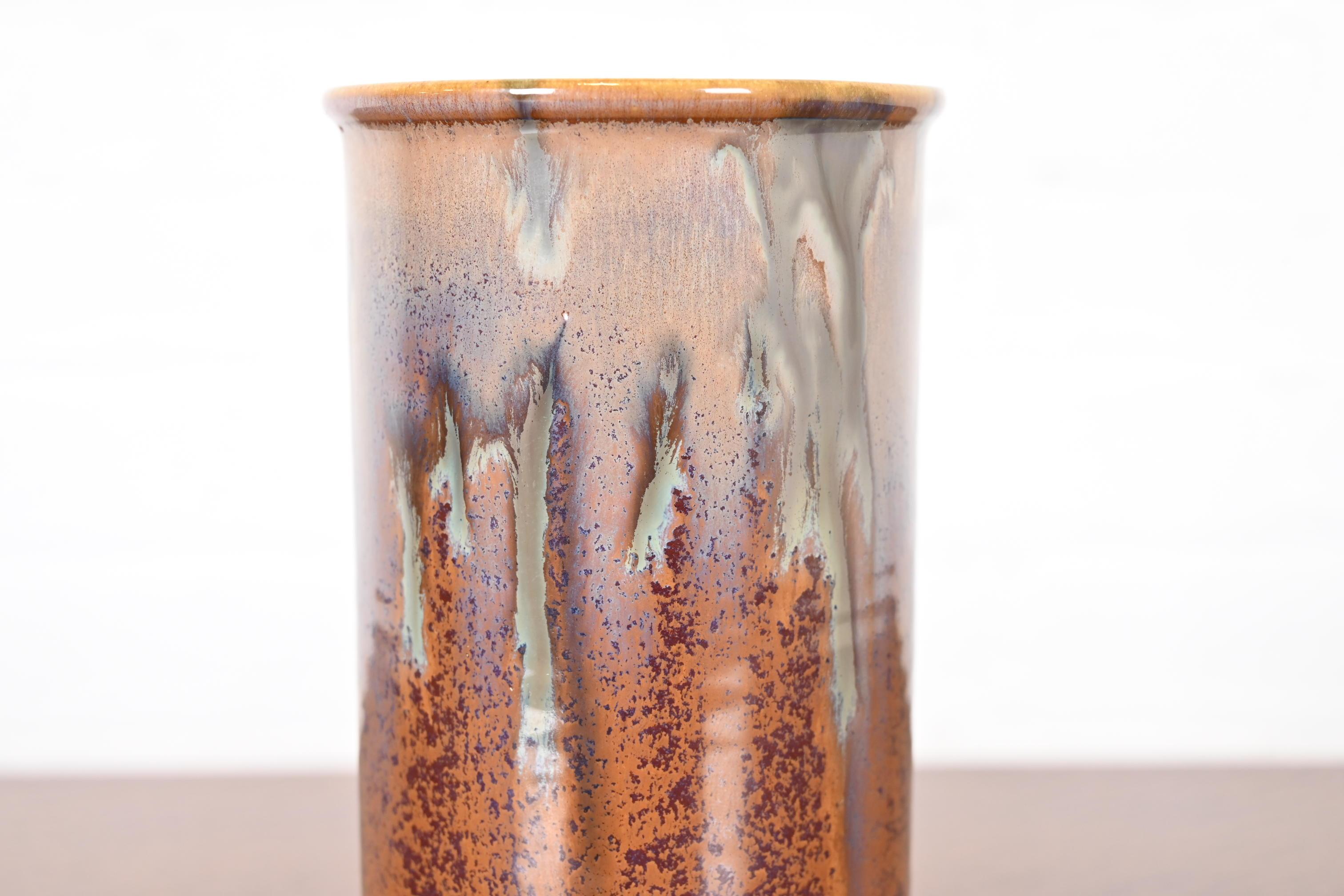 Rookwood Pottery Arts & Crafts Glazed Ceramic Vase, 1932 For Sale 3