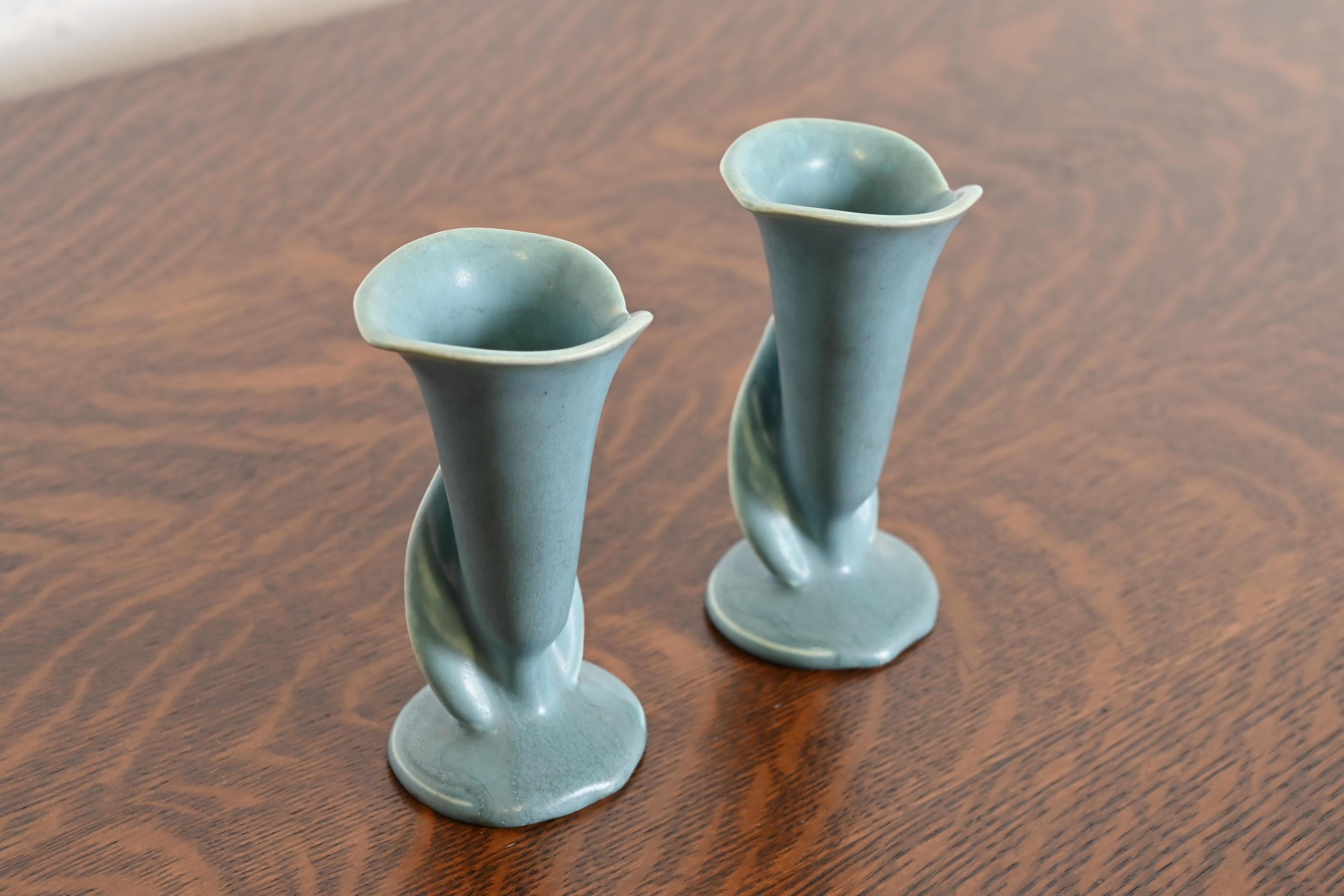 Americano Vasi in ceramica smaltata Rookwood Pottery Arts & Crafts, 1949 in vendita