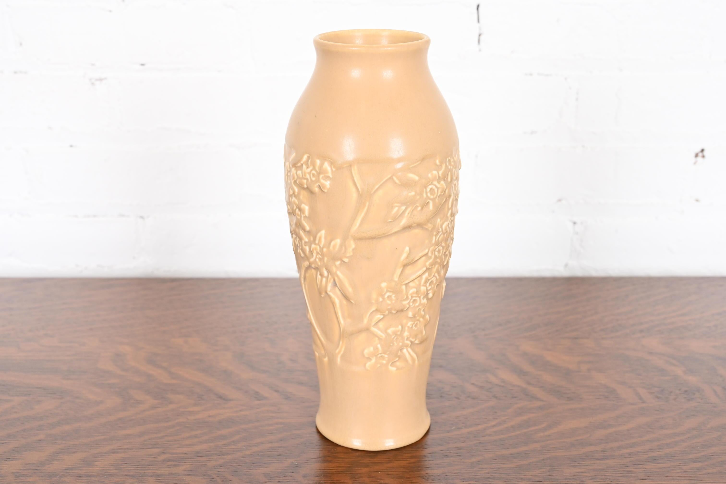 Rookwood Pottery Arts & Crafts Large Glazed Ceramic Dogwood Decorated Vase, 1922 For Sale 4