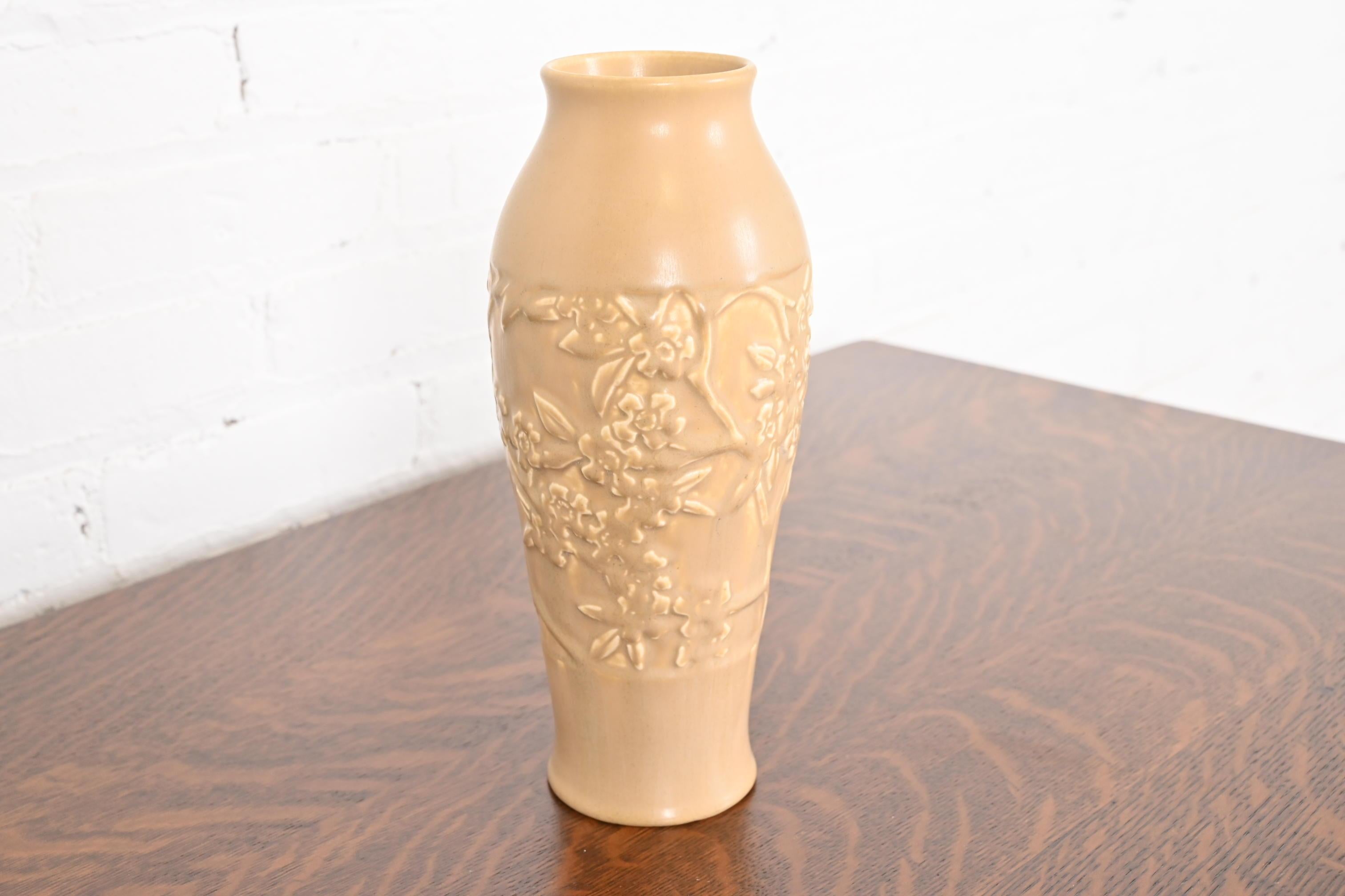 Early 20th Century Rookwood Pottery Arts & Crafts Large Glazed Ceramic Dogwood Decorated Vase, 1922 For Sale