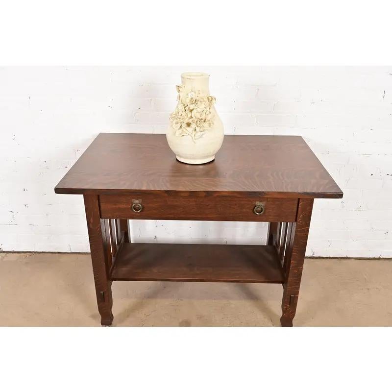 Vase à fleurs en poterie de style Arts & Crafts de Rookwood Pottery, Circa 1940s en vente 4